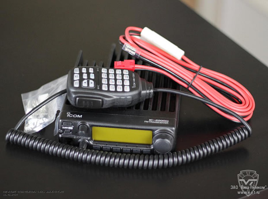 Любительская радиостанция Icom IC-2200H. Комплект поставки. Icom IC-2200H Любительская радиостанция Icom IC-2200H. Комплект поставки