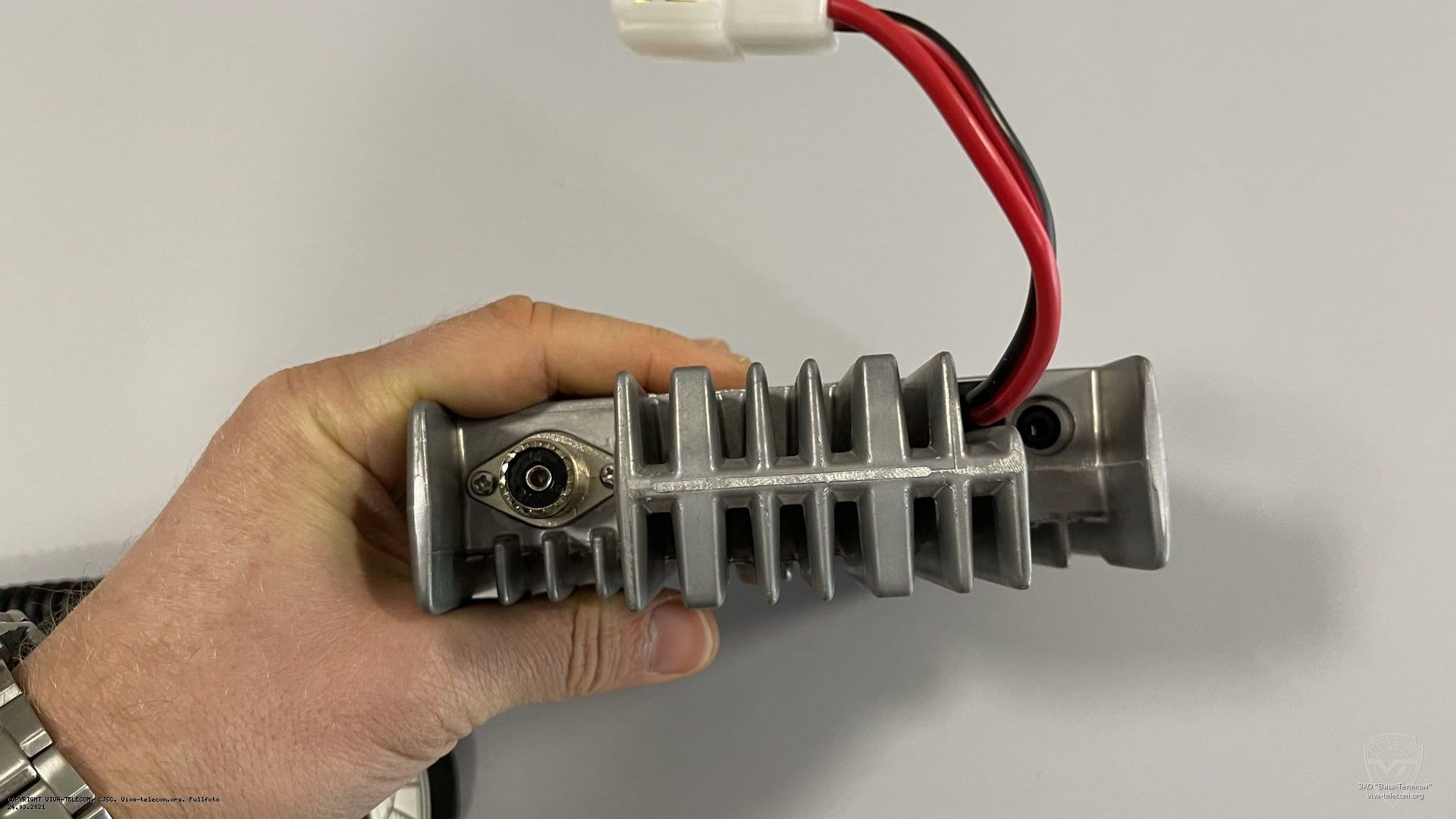 ��� ������������ Icom IC-2300H �����