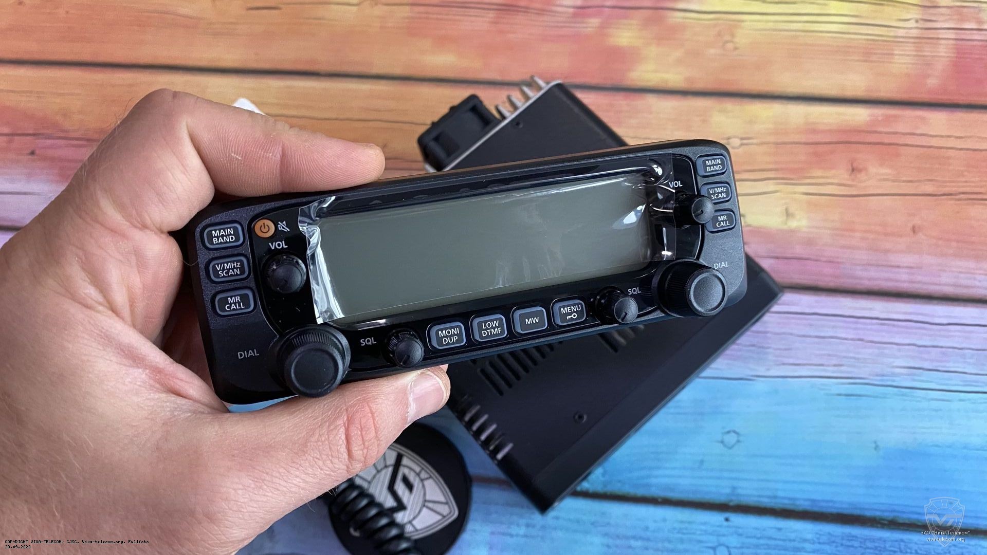 �������� ������ ������������ Icom IC-2730