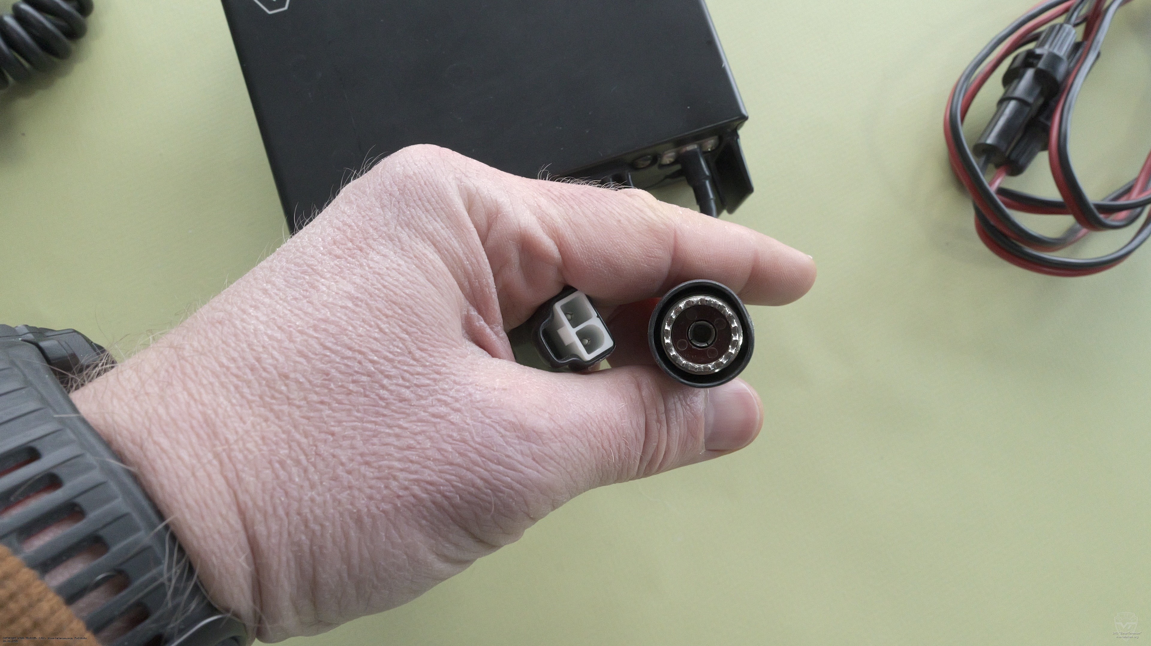 ������ ������� � ������� ������������ Icom IC-28A