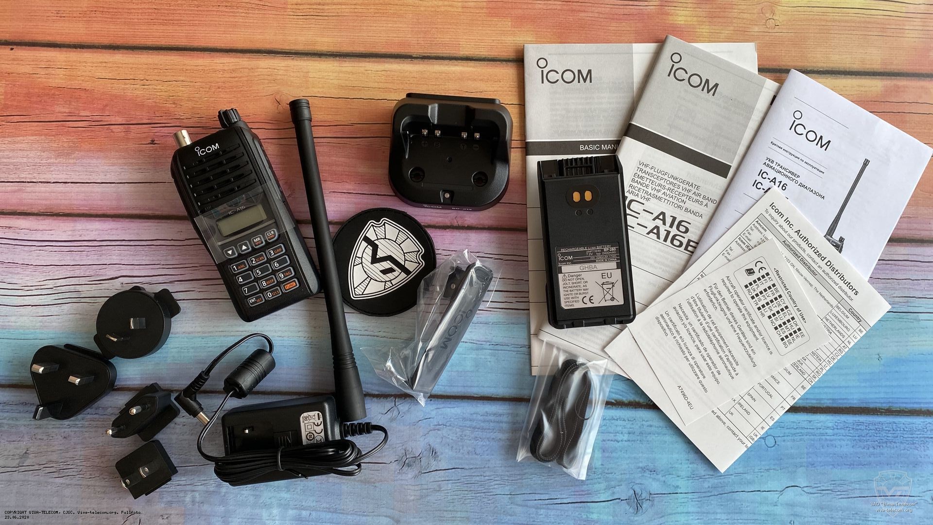 ������������ ������������ Icom IC-A16