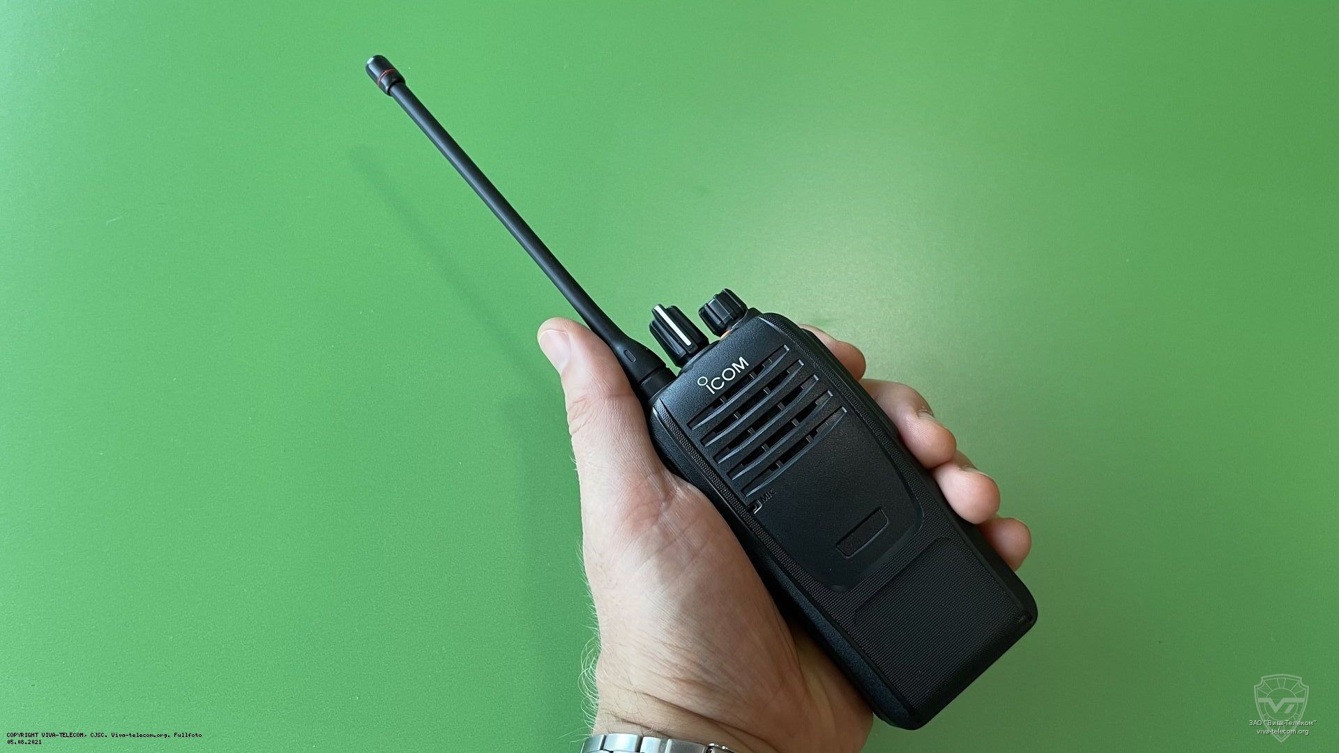 Цифровая радиостанция Icom IC-F2100D | фотография от ЗАО Вива-Телеком