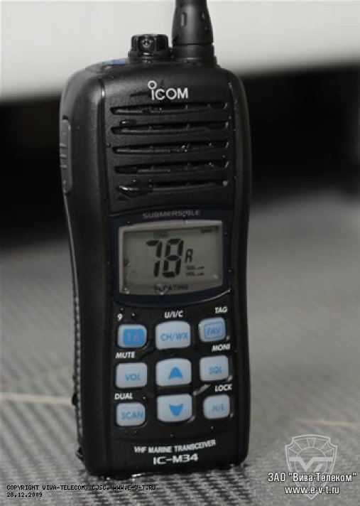 ������������ �������� ���������. Icom IC-M34 � �������� AquaQuake