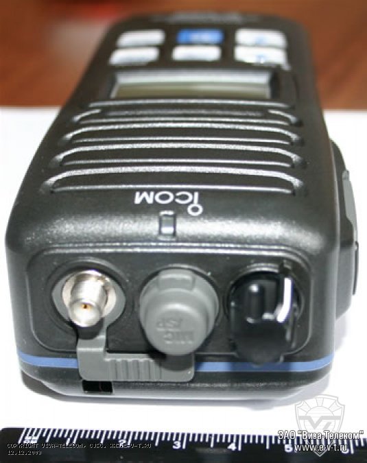 ������� ������������ IC-M90