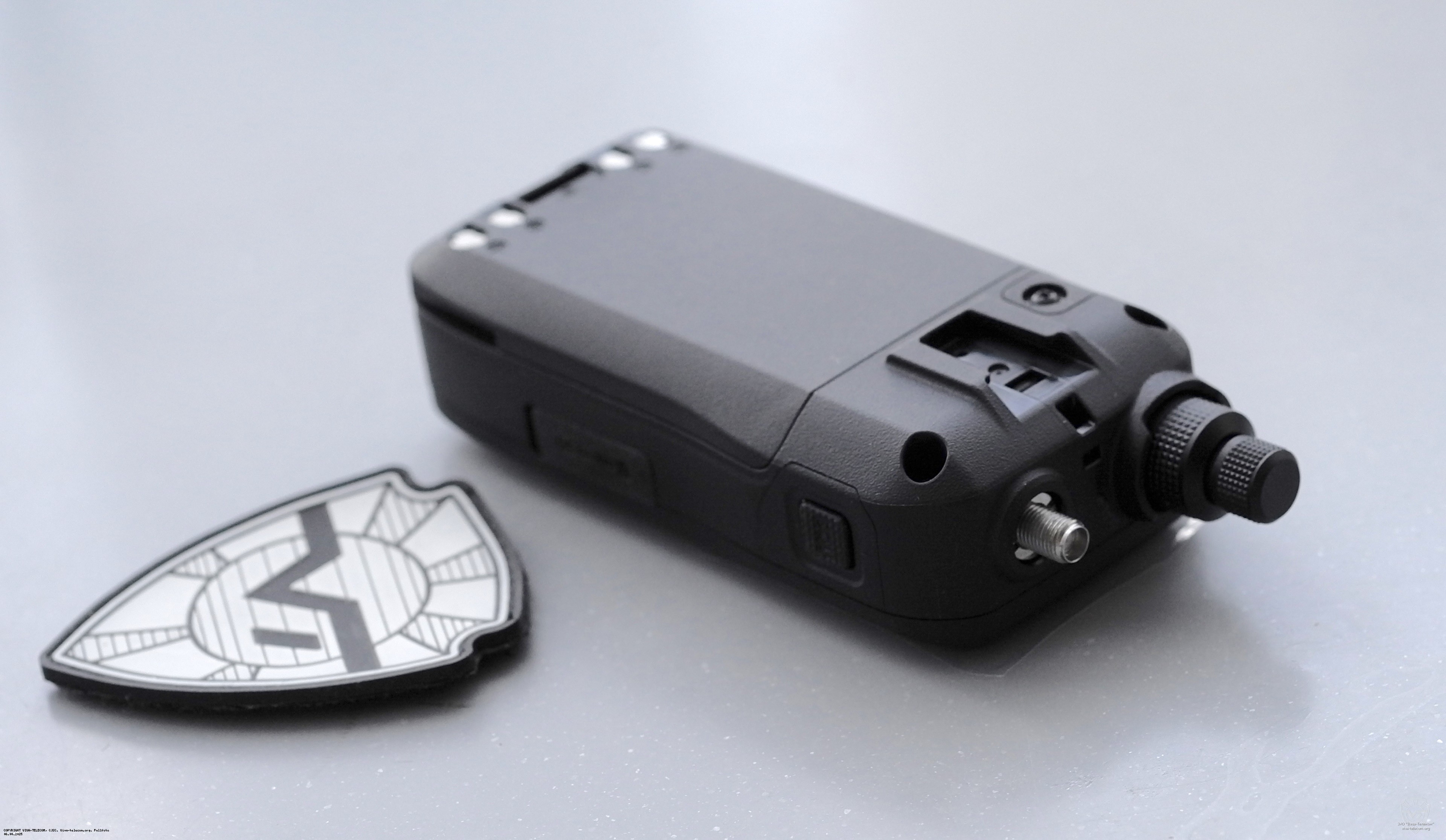 Антенный разъем приемника Icom IC-R15. Icom IC-R15 Антенный разъем приемника Icom IC-R15