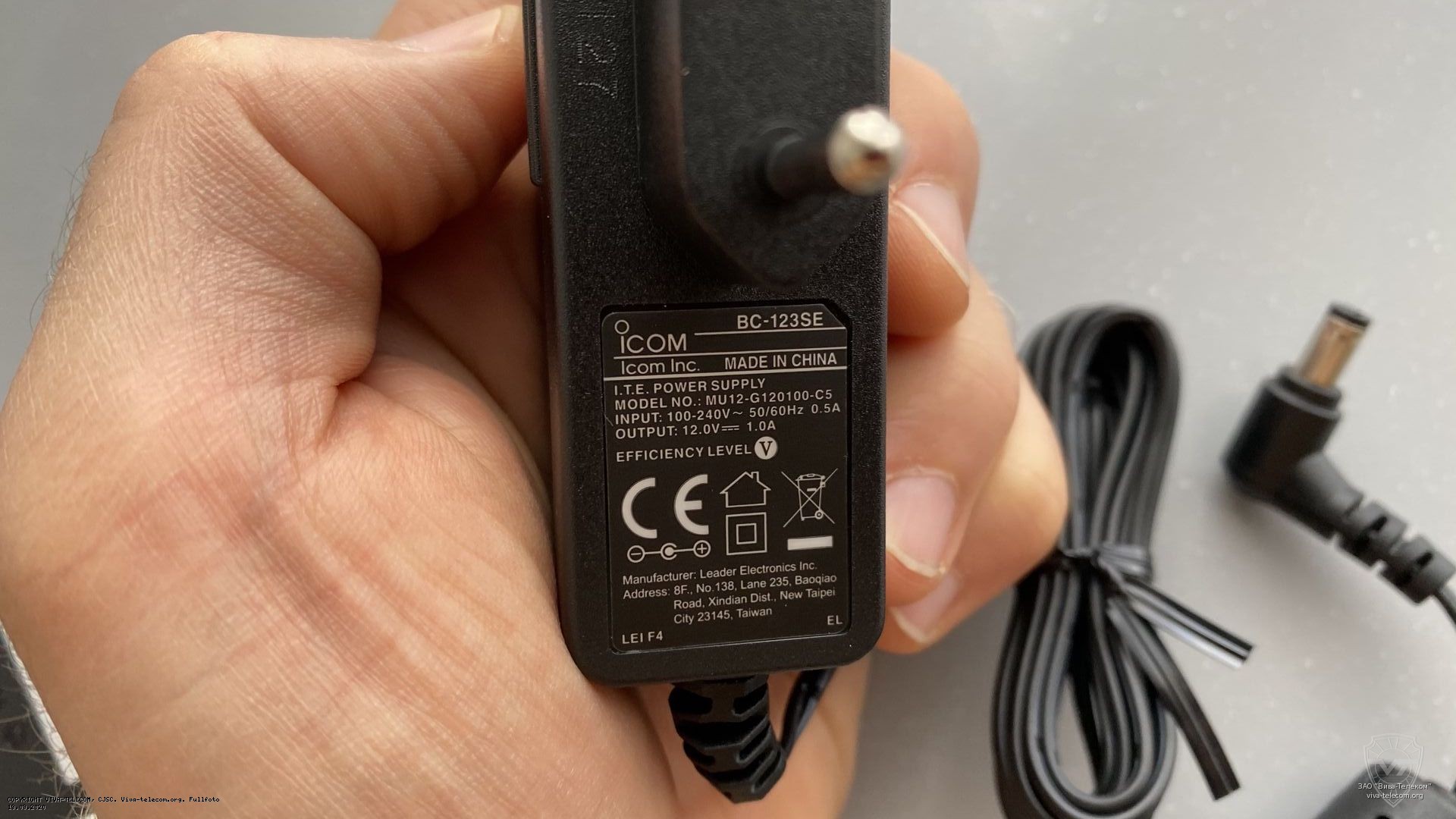 ������� ������� ��������� Icom IC-R30