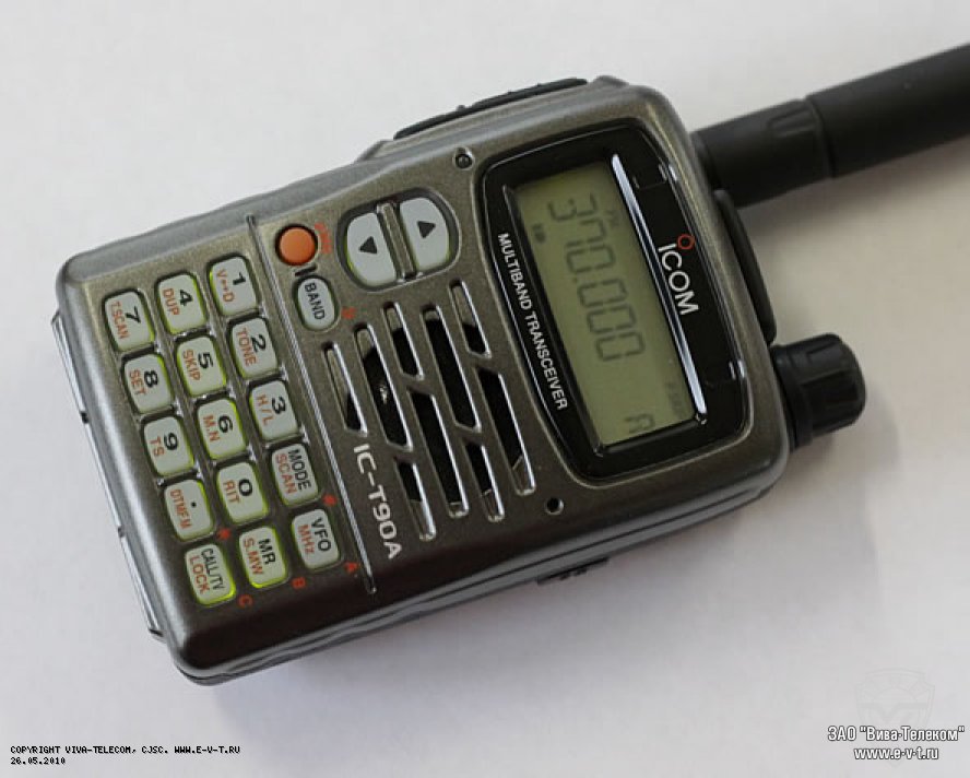 �������� ������ ������������ Icom IC-T90A