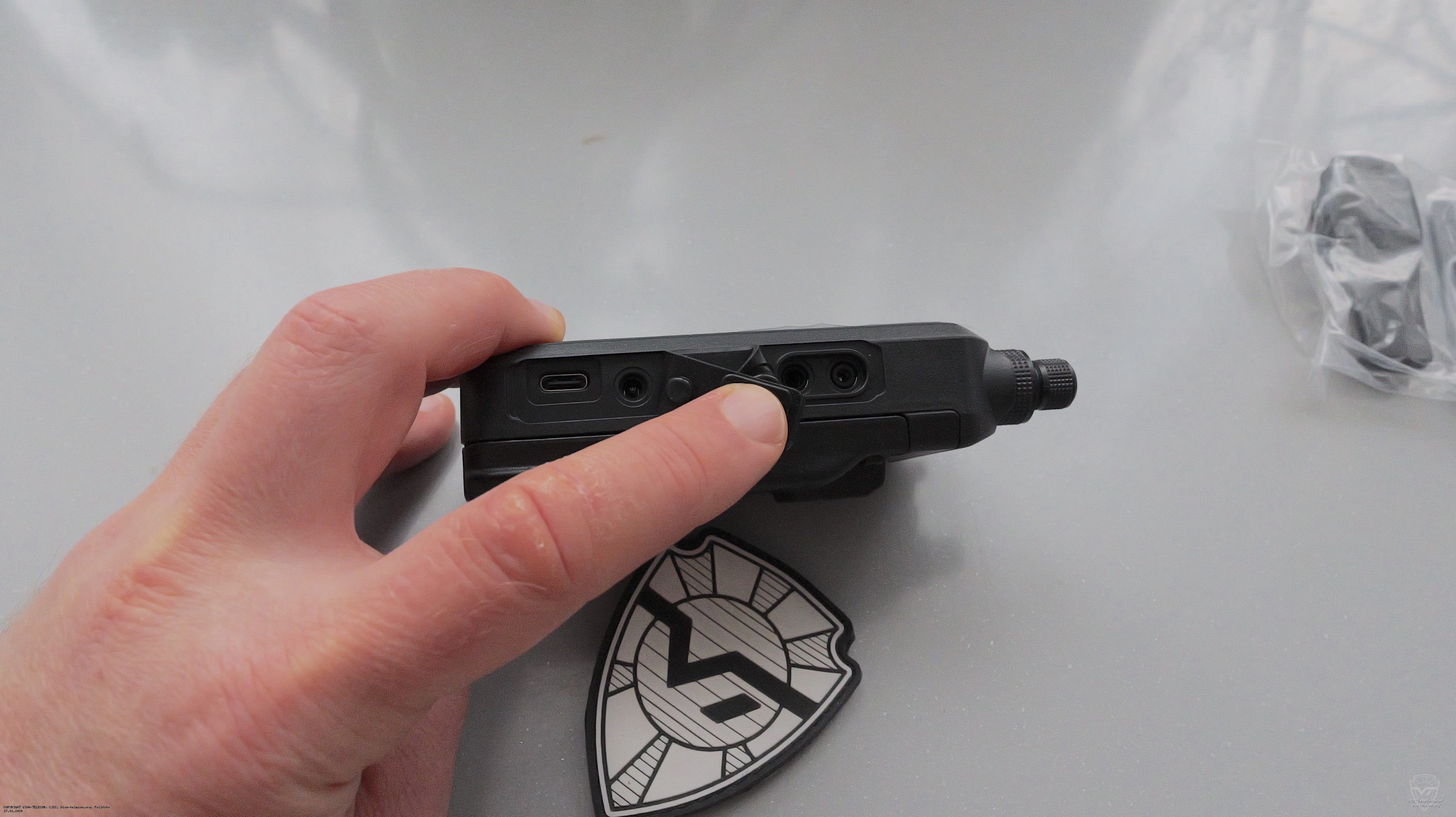 ��� ������������ Icom ID-50 ������