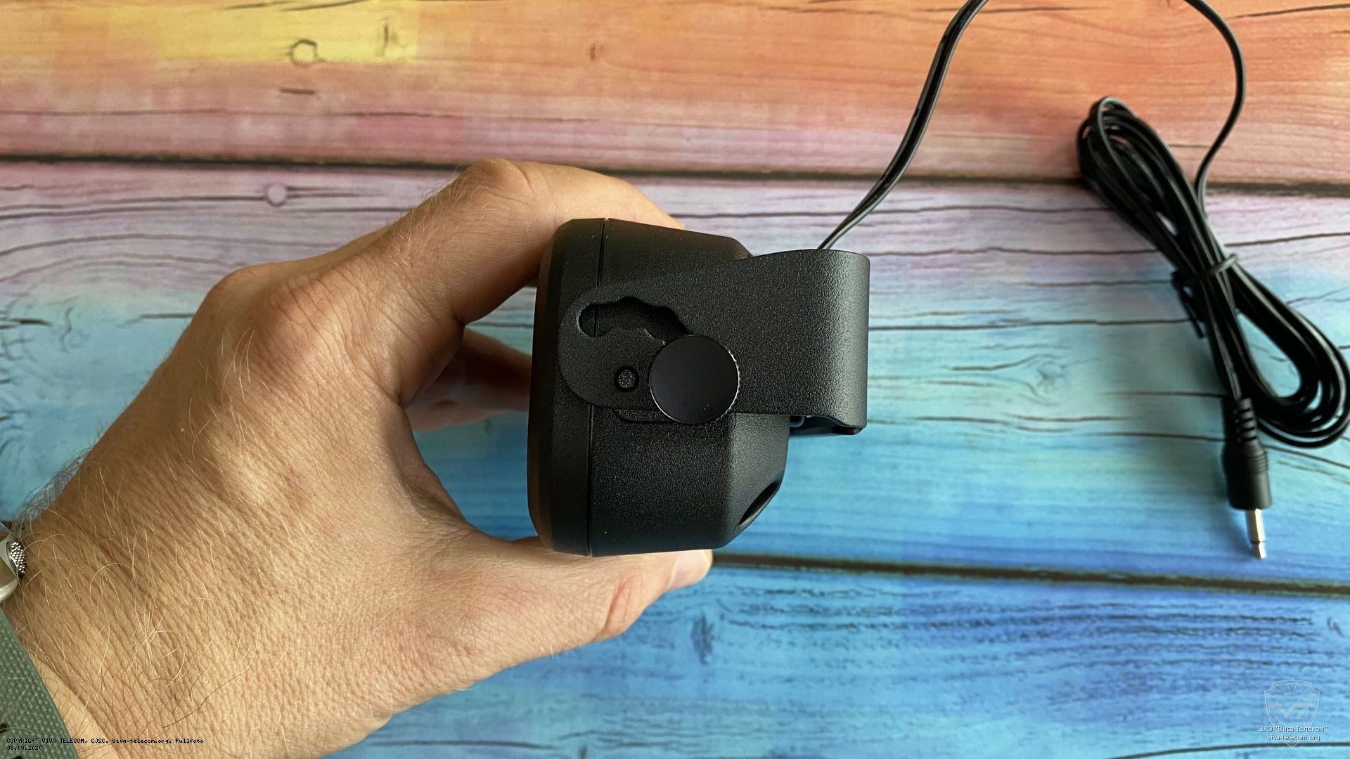 Крепление громкоговорителя Icom SP-35. Icom SP-35 Крепление громкоговорителя Icom SP-35