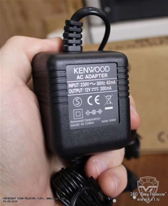Bc 17 12. Зарядное устройство, KSC-19. 2207 Kenwood зарядка. KSC-15. Kenwood KSC 8a.