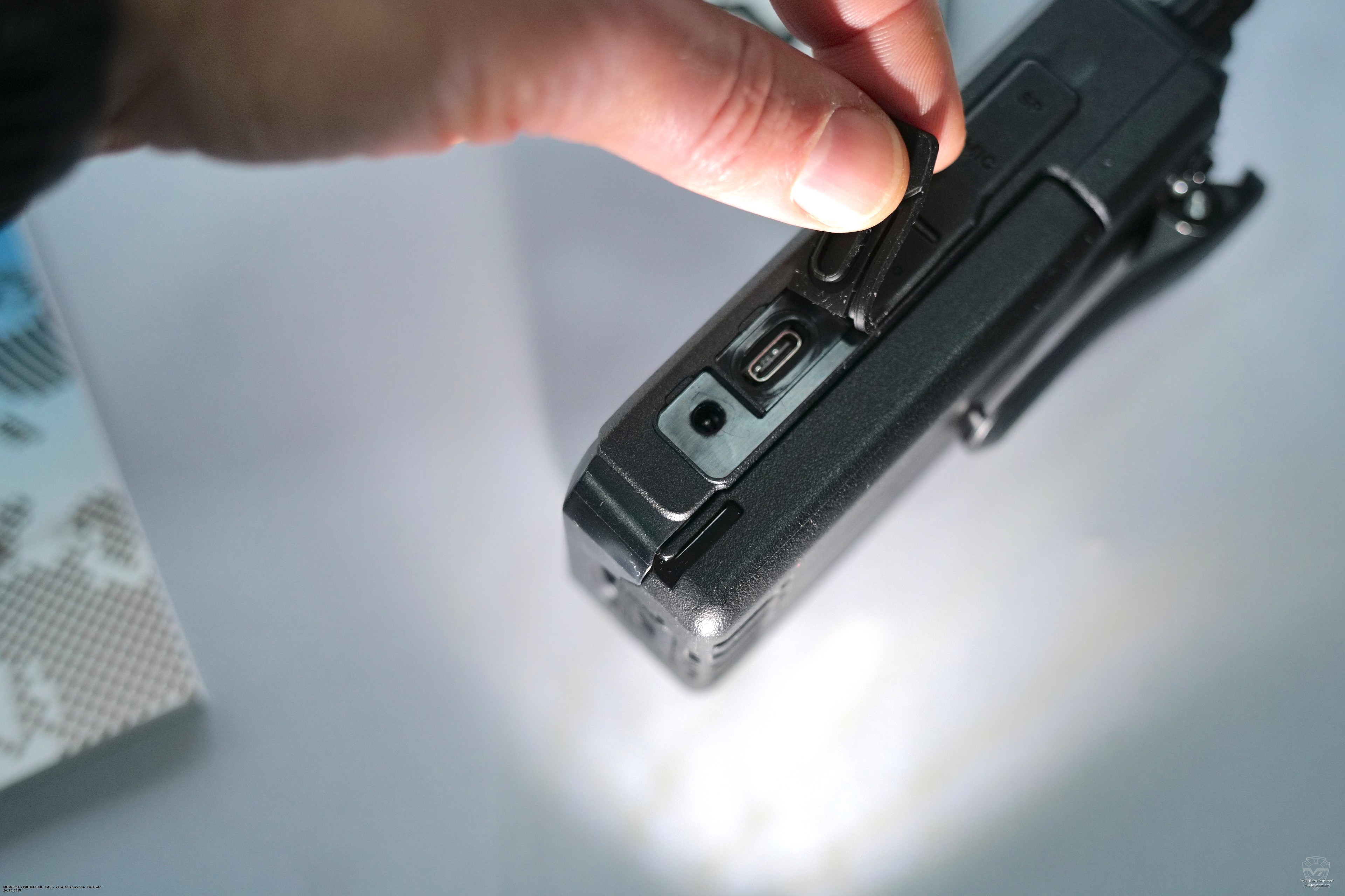 ������� ������� ������������ Kenwood TH-D75