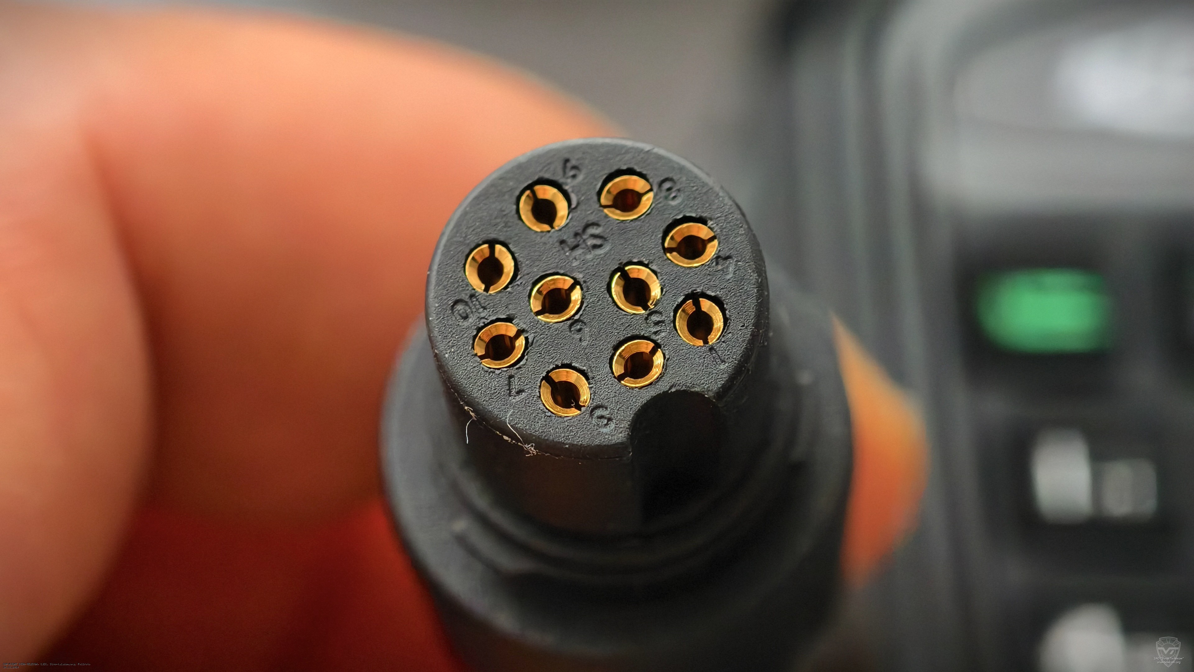 ������ ��������� ������������ Kirisun M50