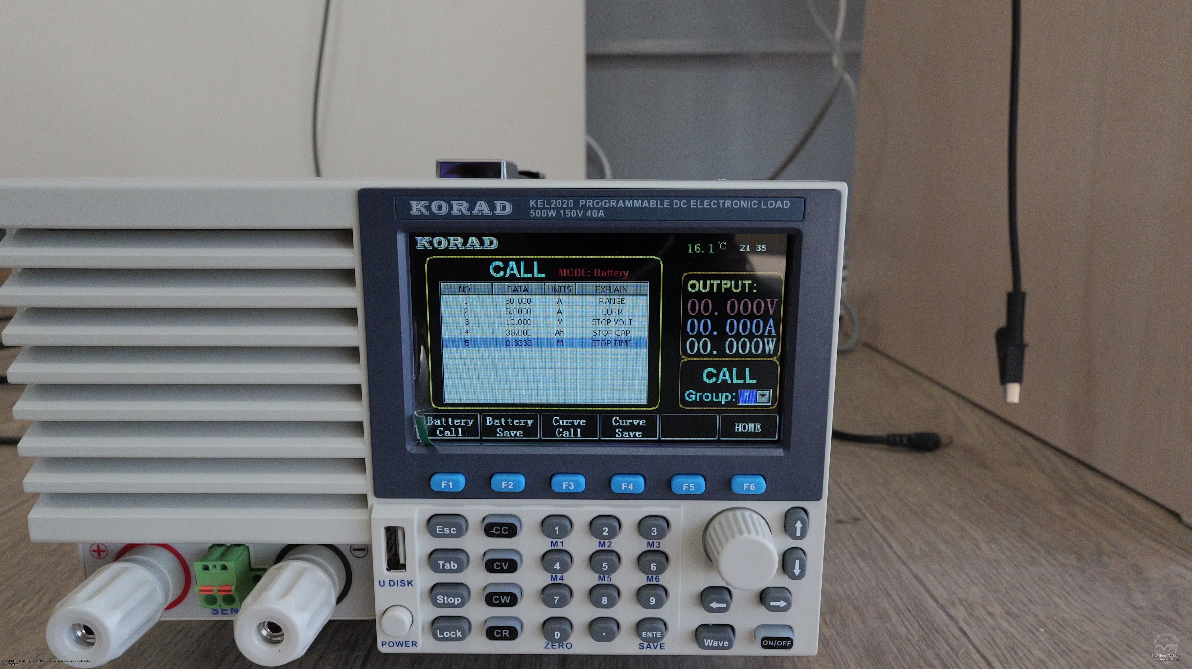 ����� ������ � ��������� �������� Korad KEL2020