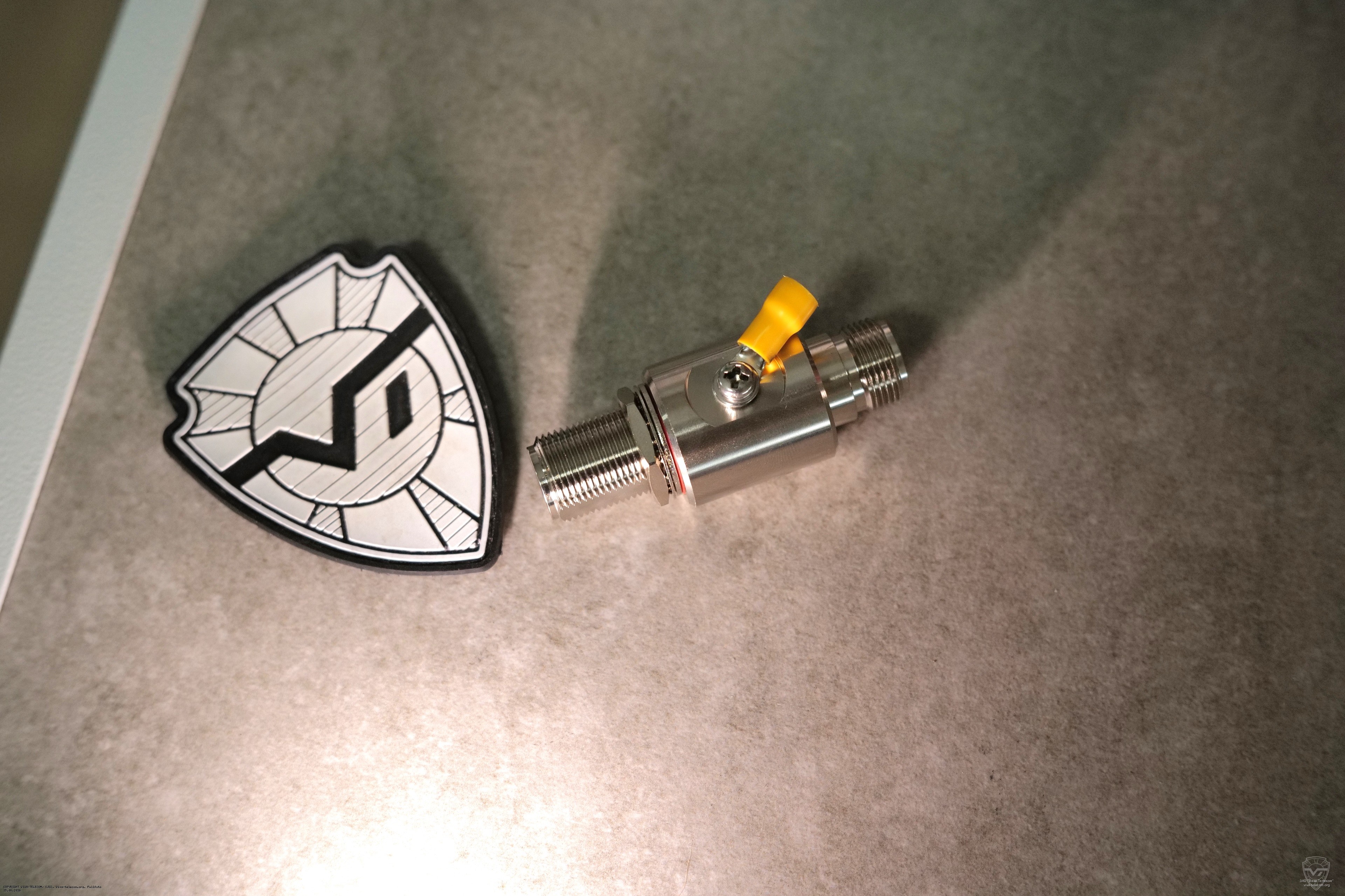 �������������� TWSNKKB-200W-3G