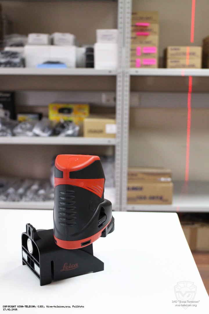 ���������� ������������ ��������� ��������� Leica Lino L2 plus