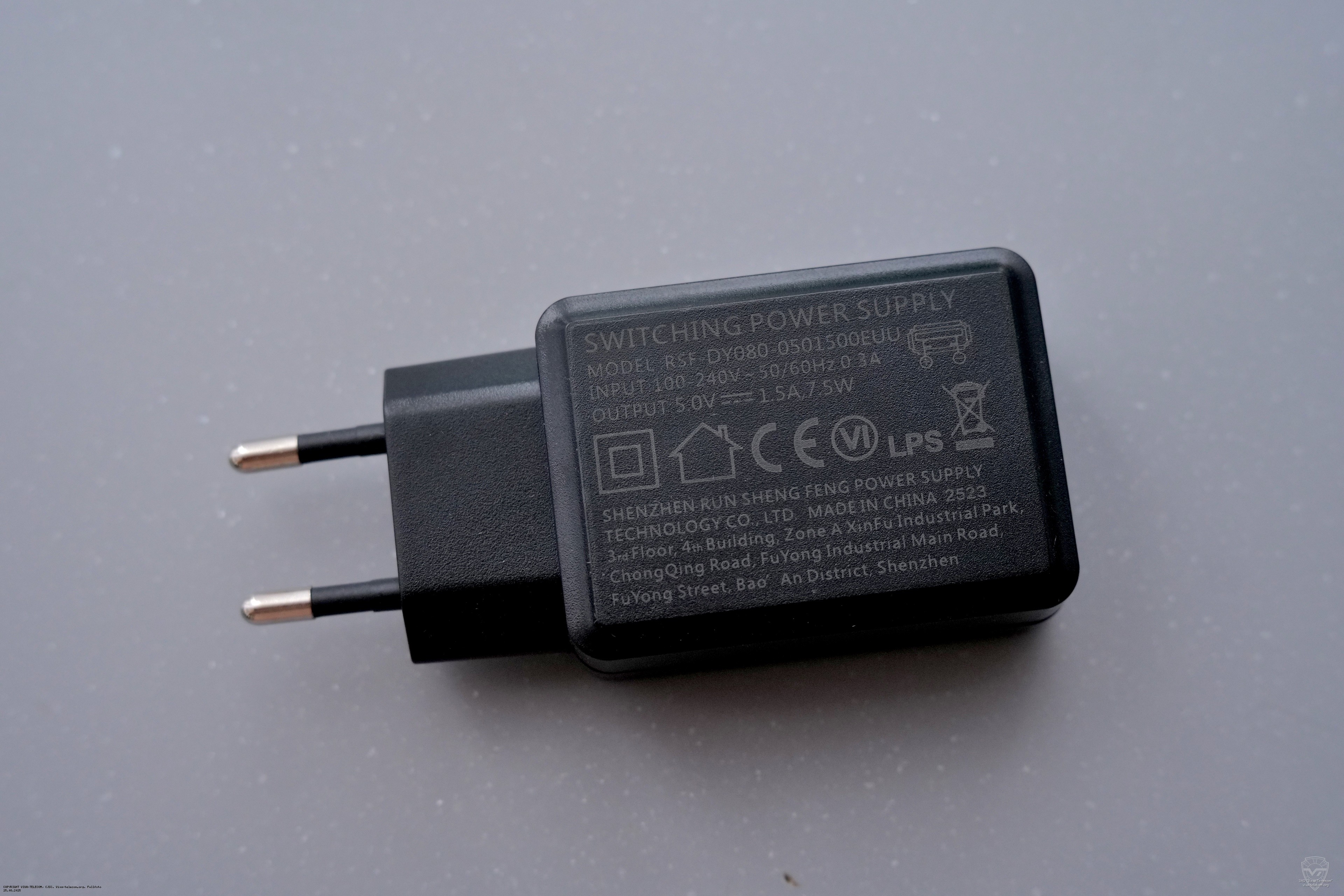 Сетевой адаптер радиостанции Lira P-128L. Lira P-128L Сетевой адаптер радиостанции Lira P-128L