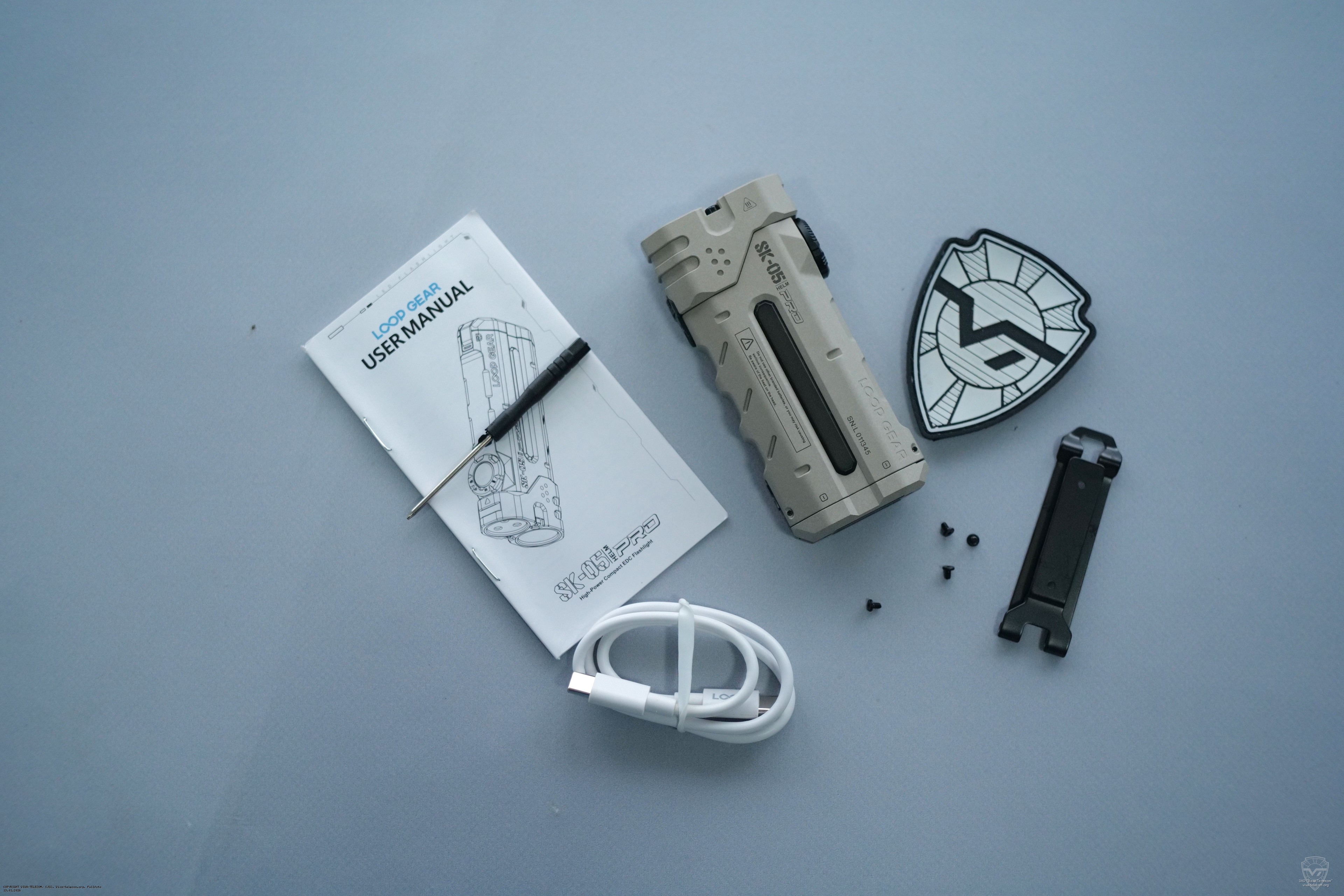 Комплектация фонаря Loop Gear SK05 Pro. Loop Gear SK05 Pro Комплектация фонаря Loop Gear SK05 Pro
