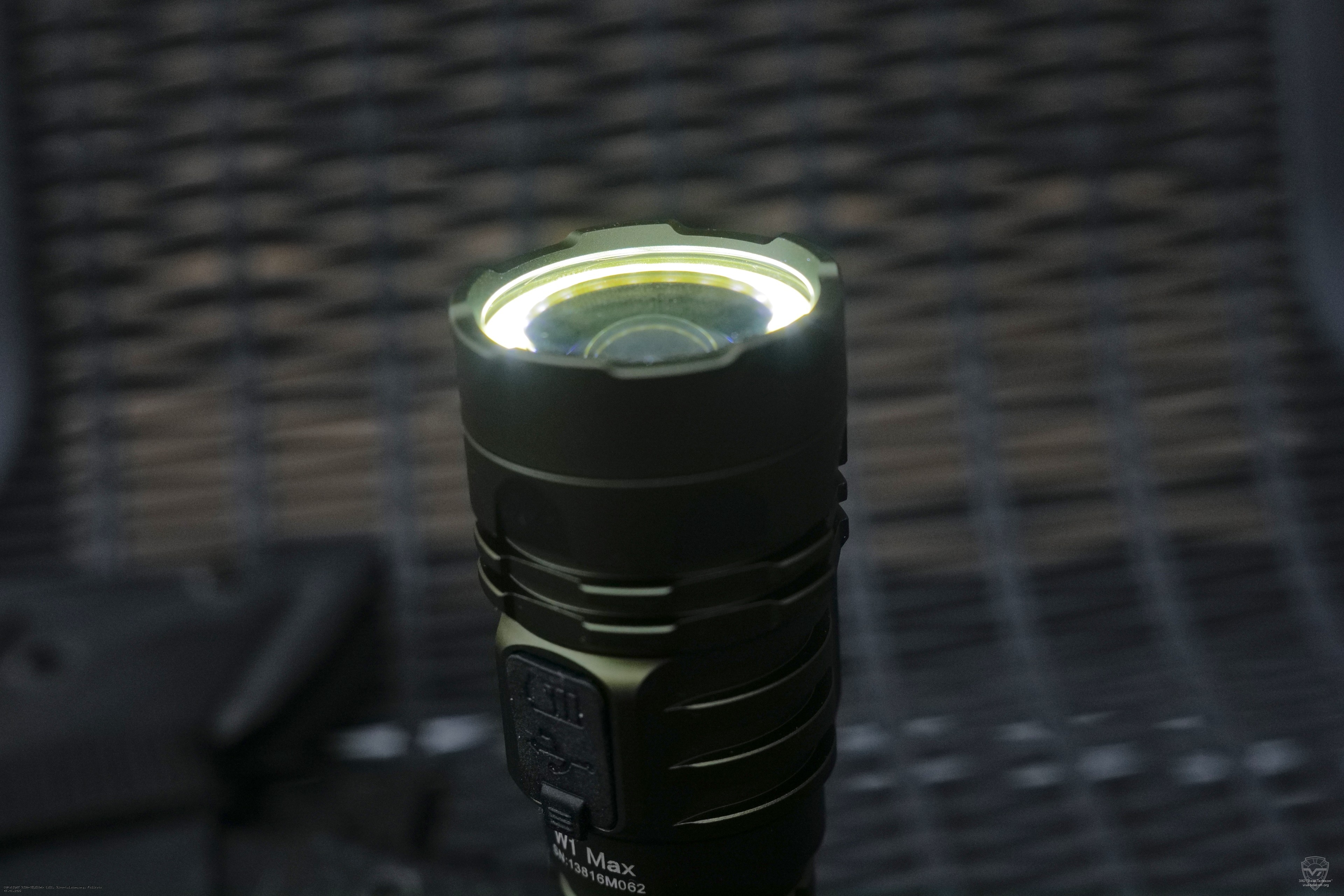 COB ���������� ������ Lumintop W1 Max