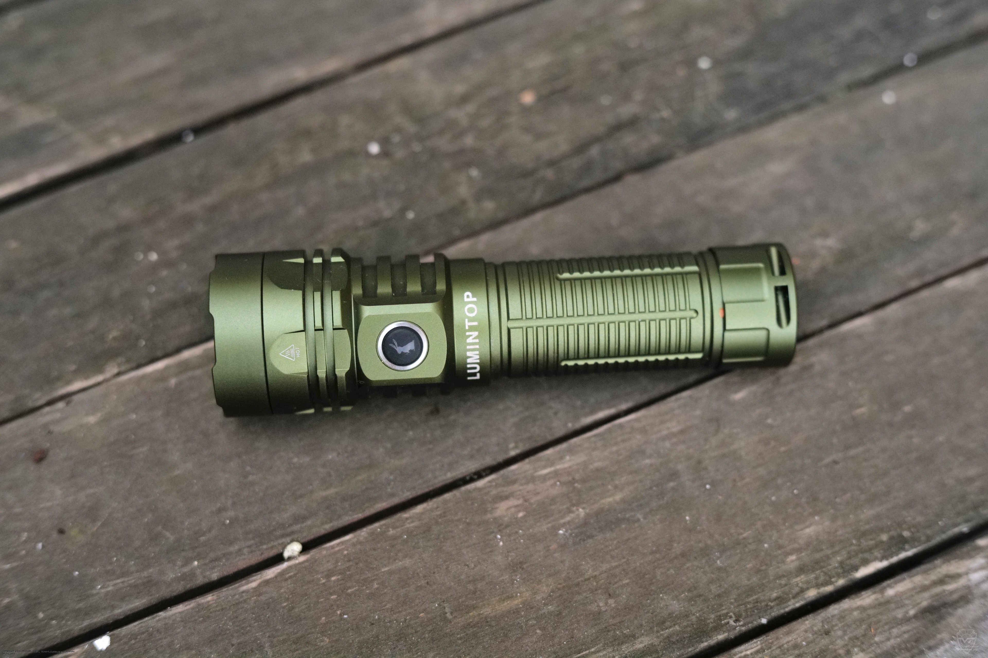 ������������ ������ Lumintop W1 Max