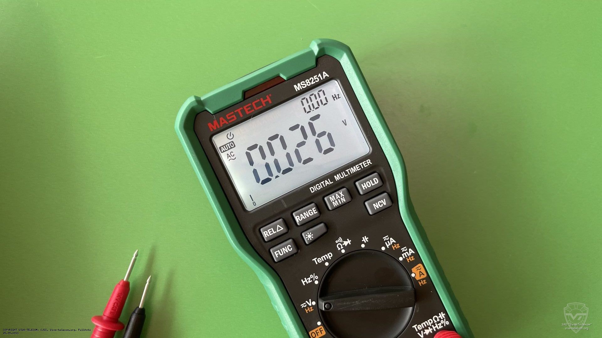 ������� ��������� ����������� Mastech MS8251A