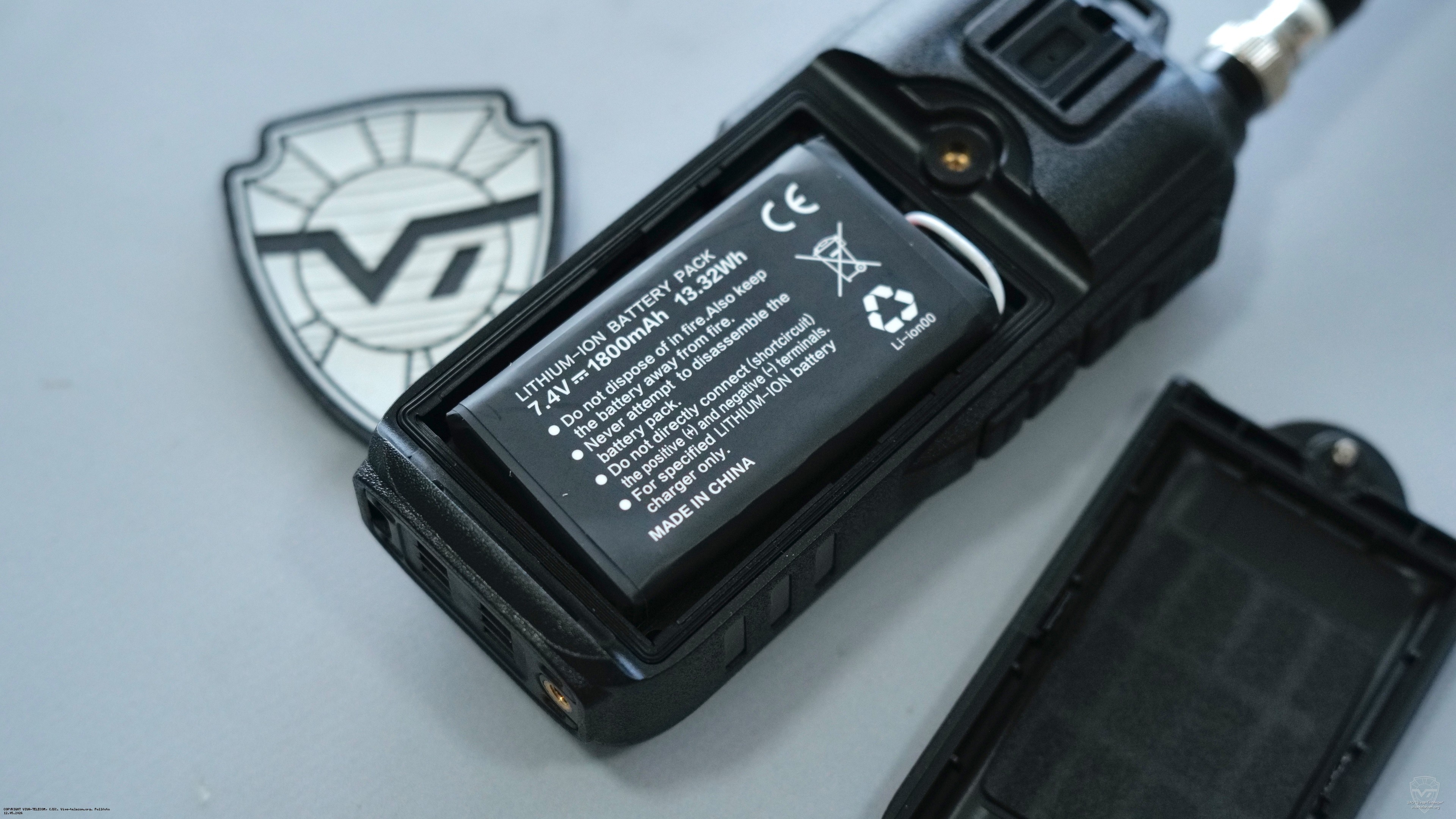 ����������� ������������ Midland CB-272