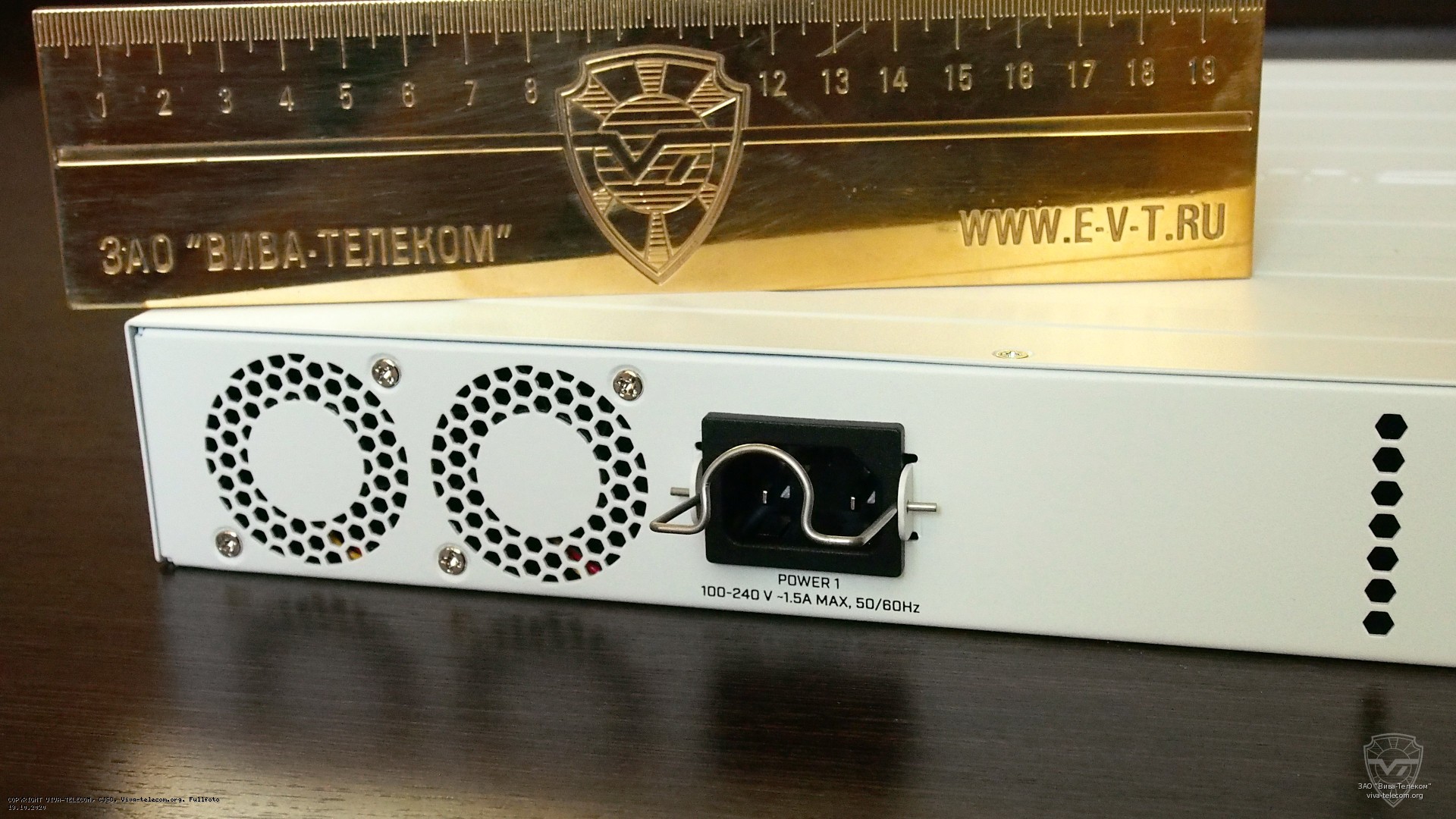 �������������� ��������� �� ������� CRS354-48G-4S+2Q+RM