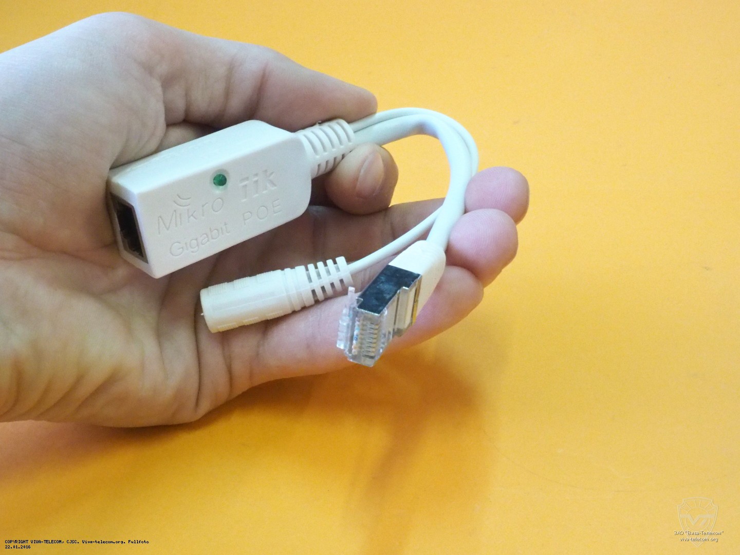 Gigabit PoE ��������