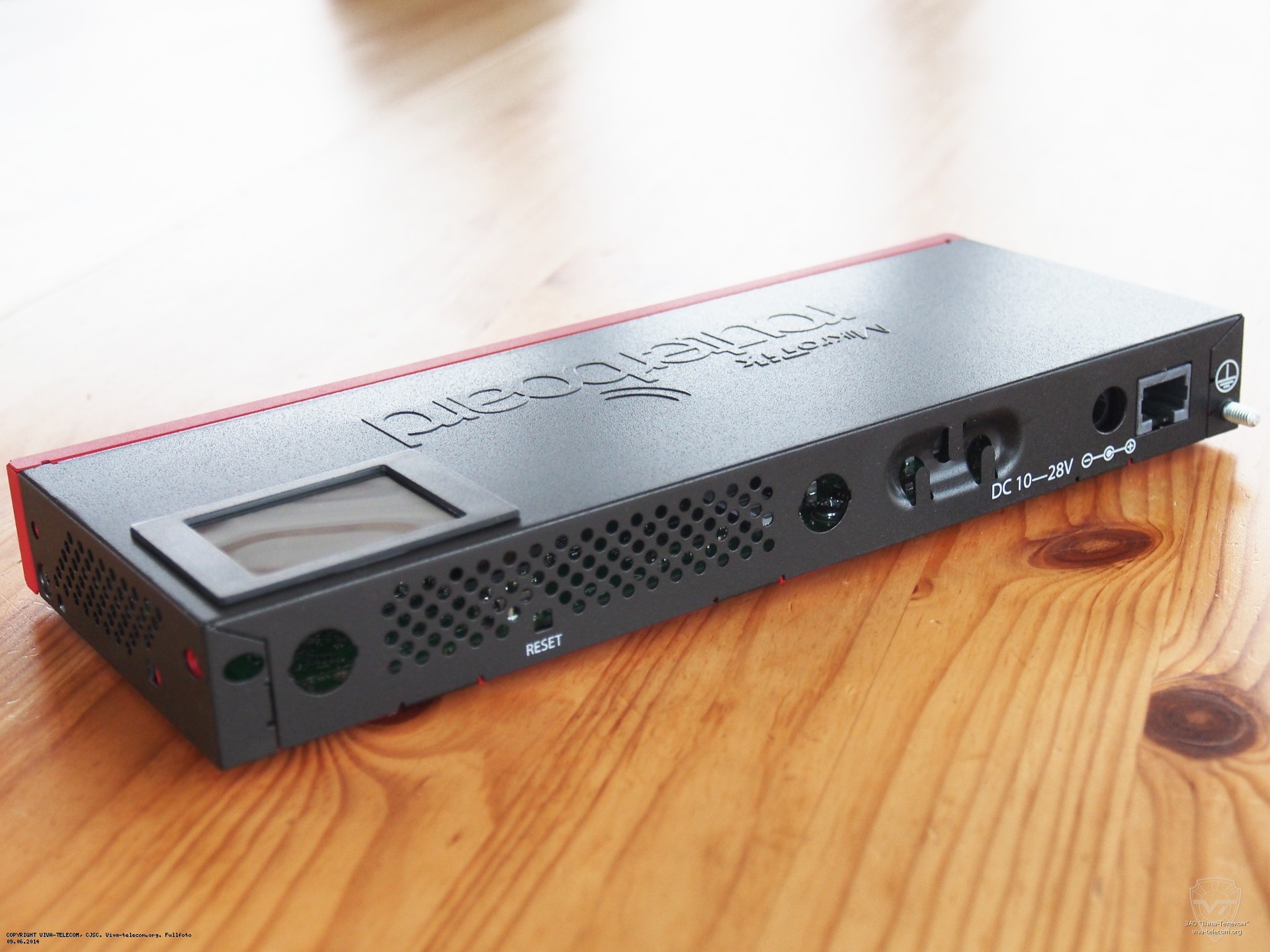 ������ ������ Mikrotik RouterBOARD RB2011UiAS-IN