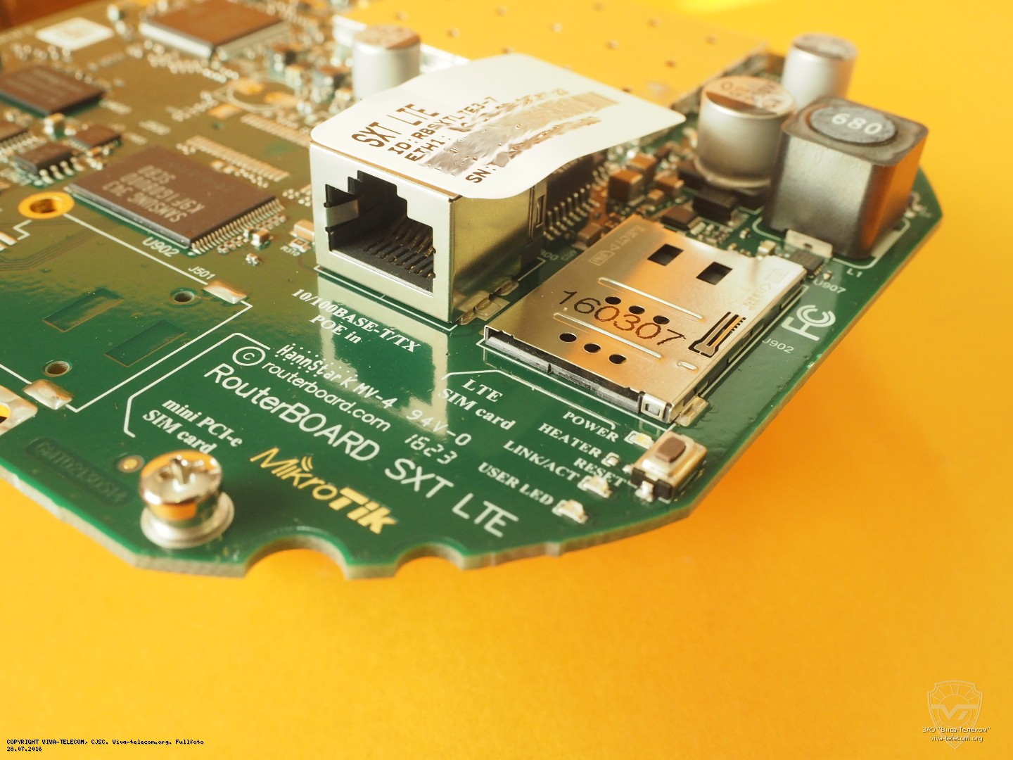 Lte разъем. Mikrotik SXT LTE (rbsxtlte3-7). STX LTE. Rbsxtlte3-7 разбор. Rbsxtlte3-7 сгорел модем.