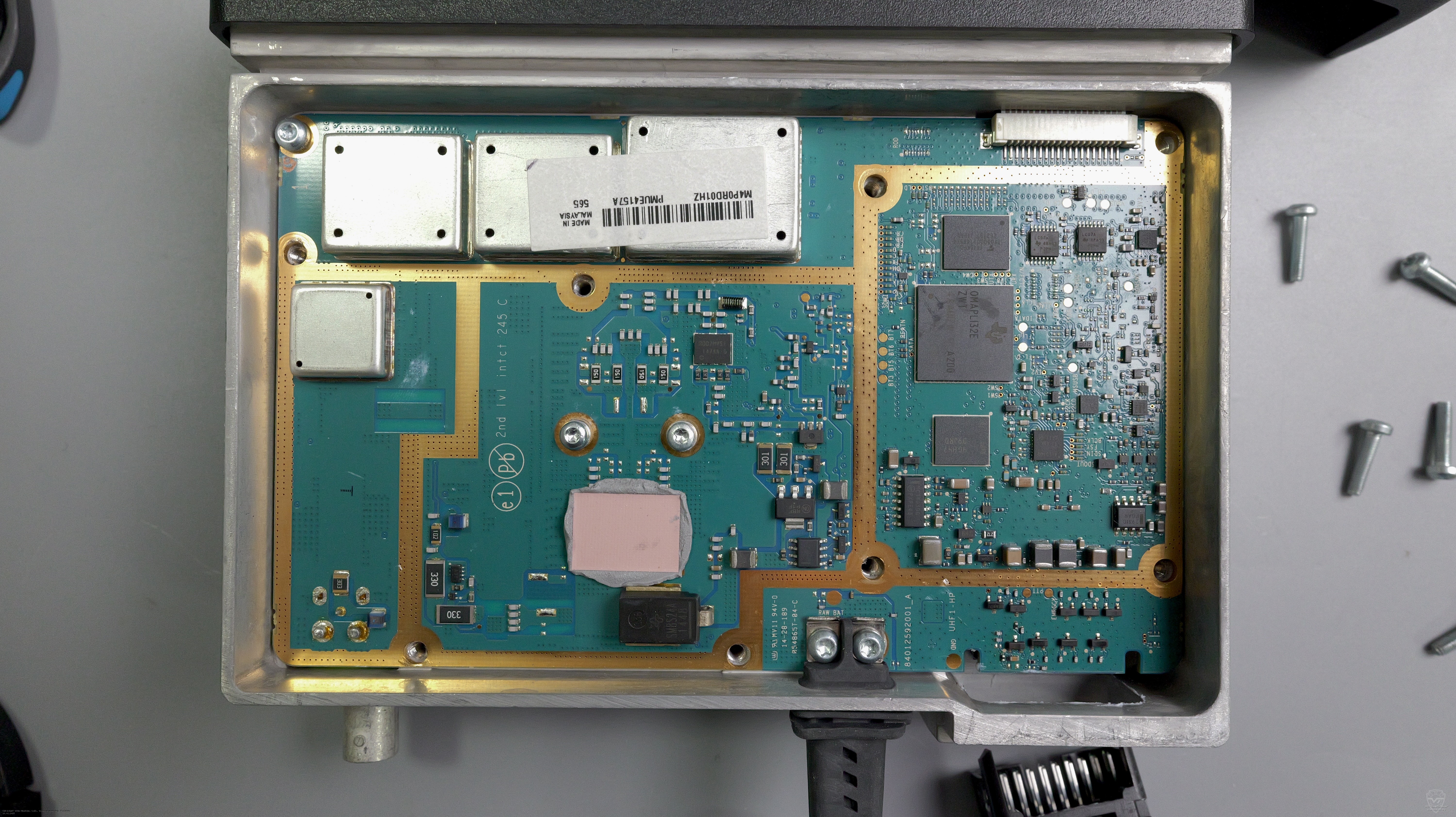 �������� ����� ������������ Motorola DM1400