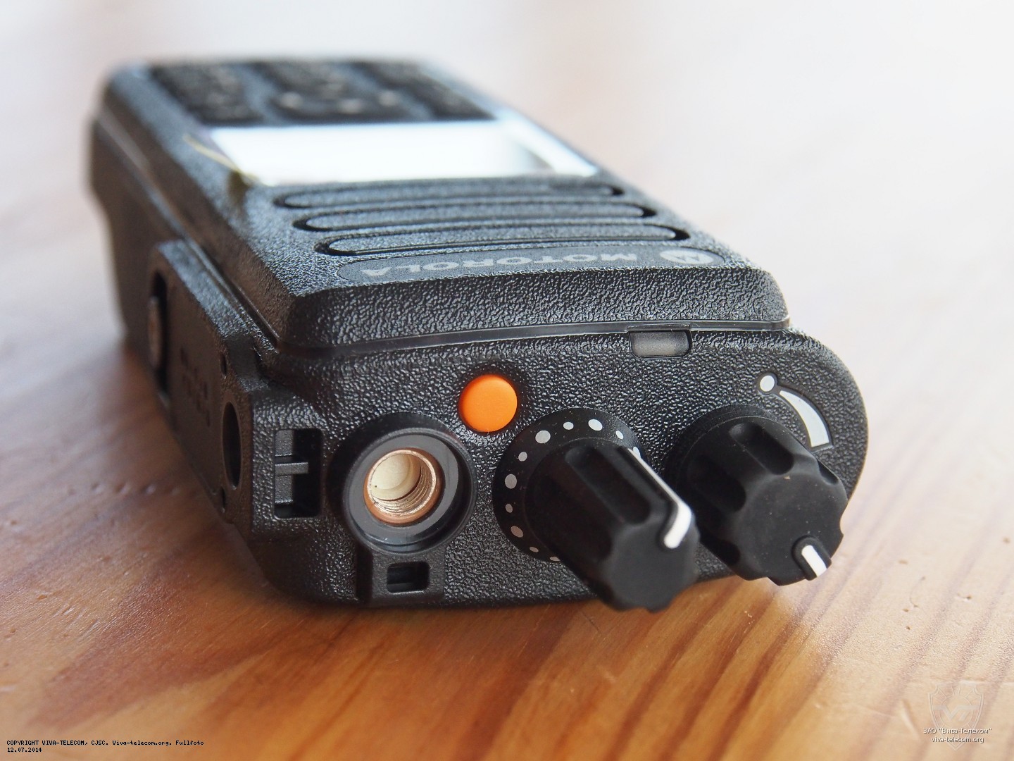 ��� ������������ Motorola DP4800 � DP4801 ������