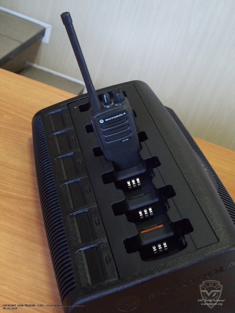 ������������ ������� ��� Motorola DP1400