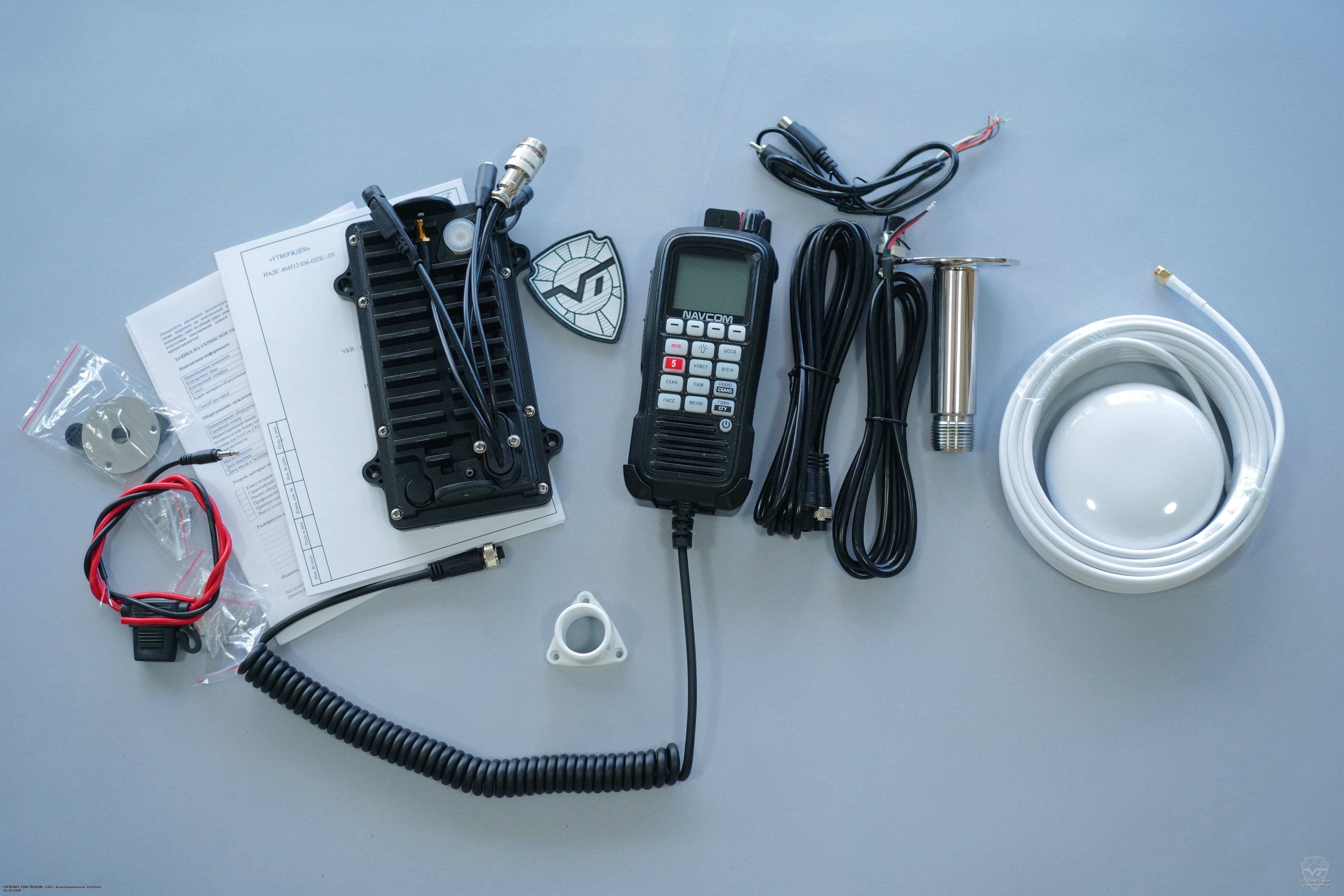 ������������ ������ ������������ NavCom ���-311