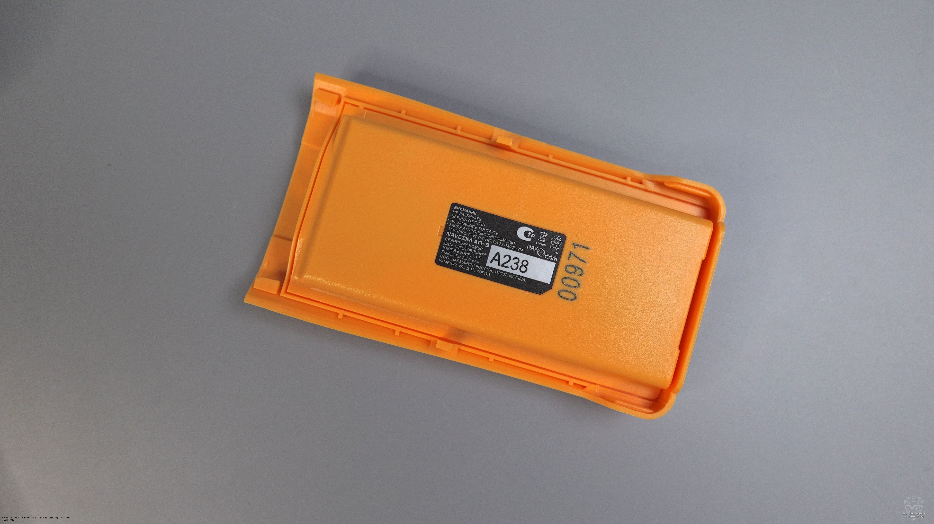 ������� ��� ������������ NavCom ���-305�