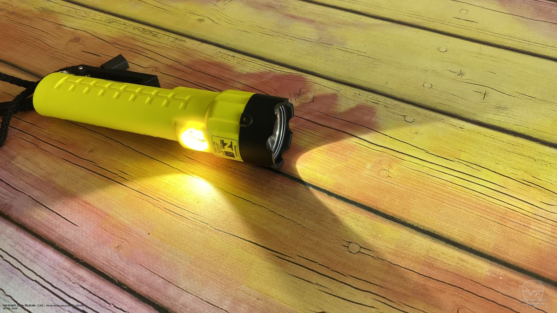 ������ � ����� ������ - Nightstick XPP-5422GMX