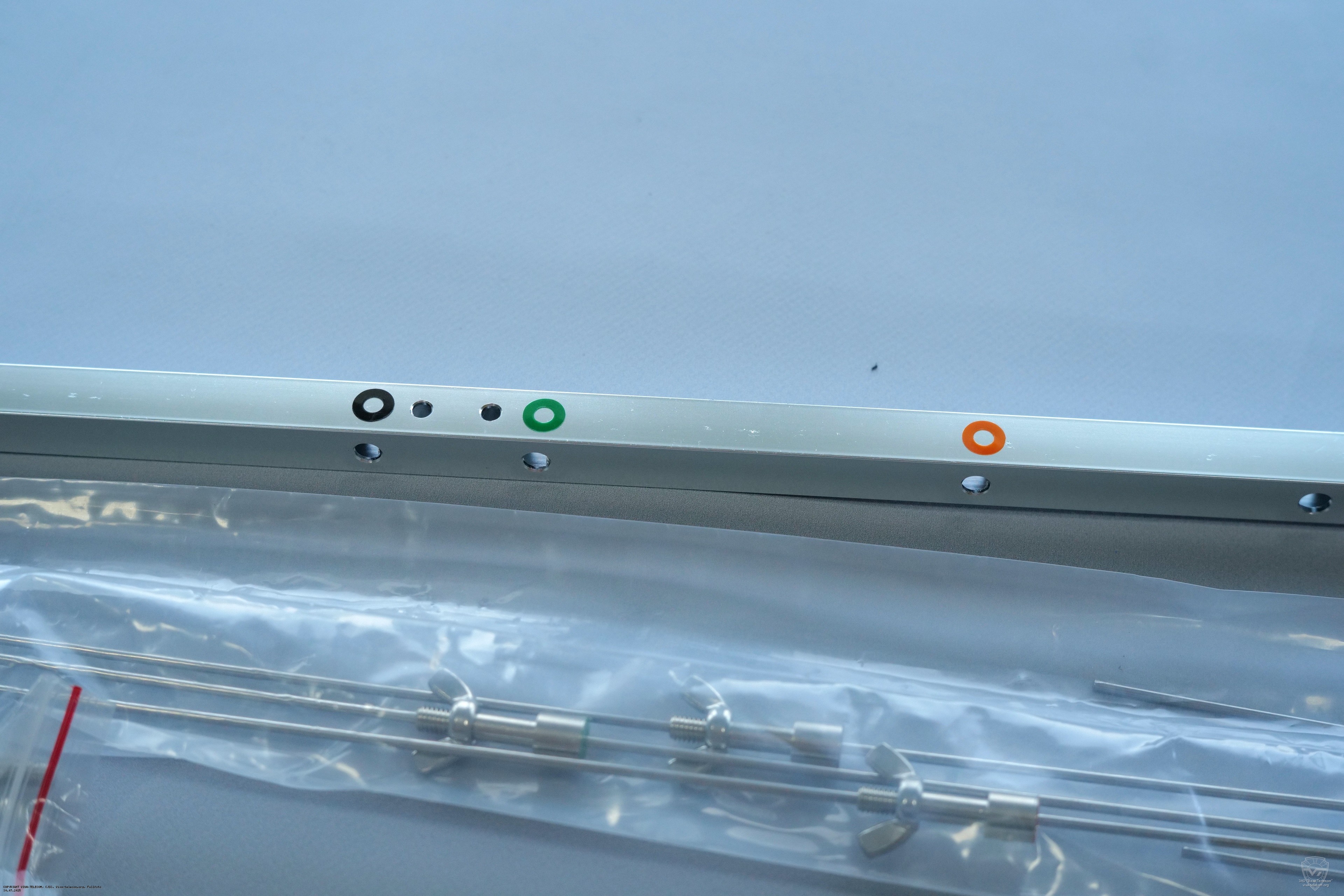 ������ ������� ����� Y8 DB