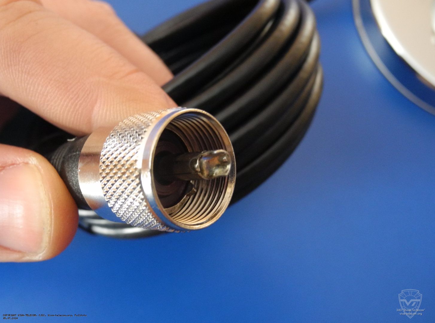 Разъем на кабеле магнитного основания. Opek AM-1024 Разъем на кабеле магнитного основания