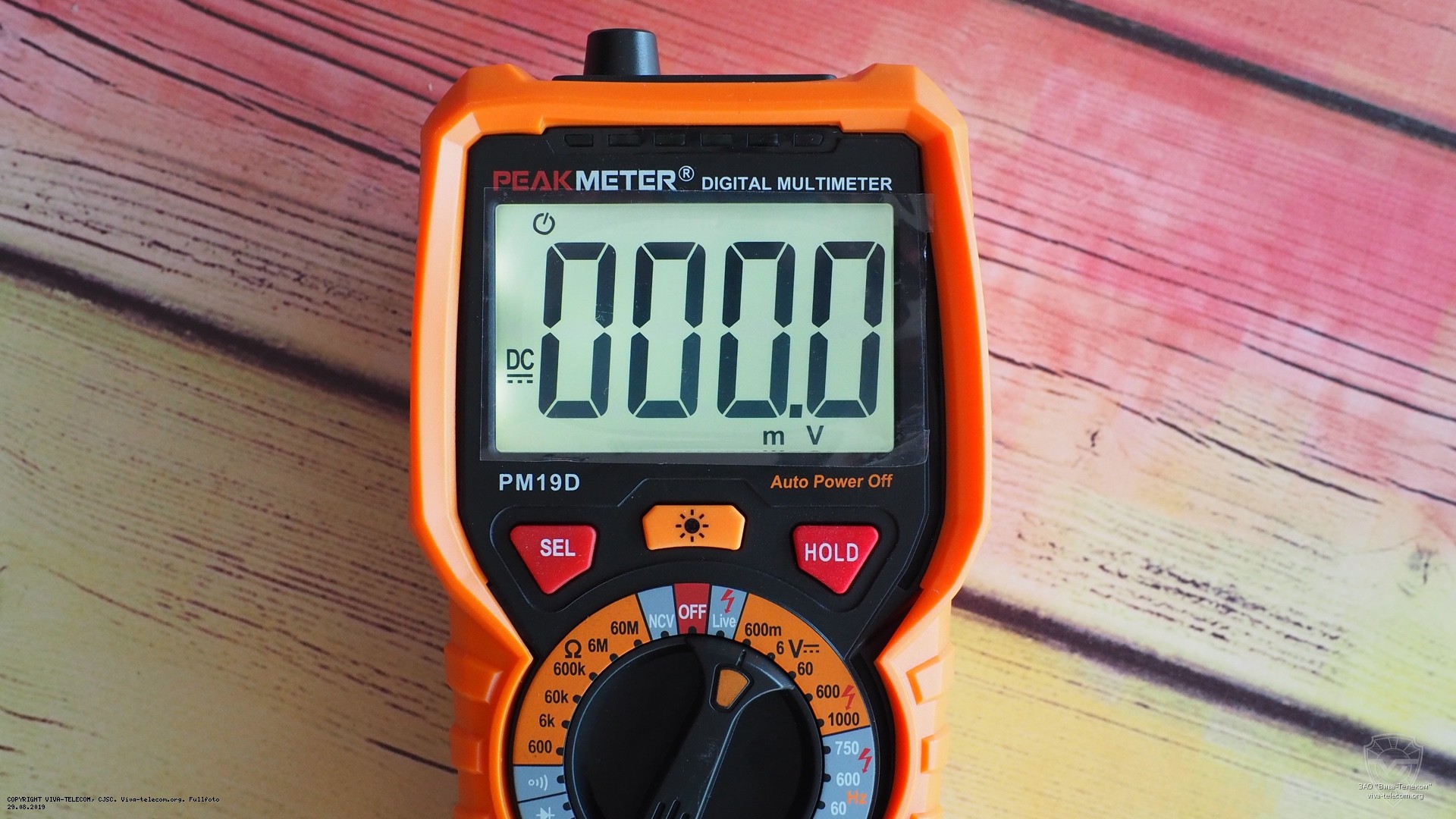 ������� ����������� PeakMeter PM19D