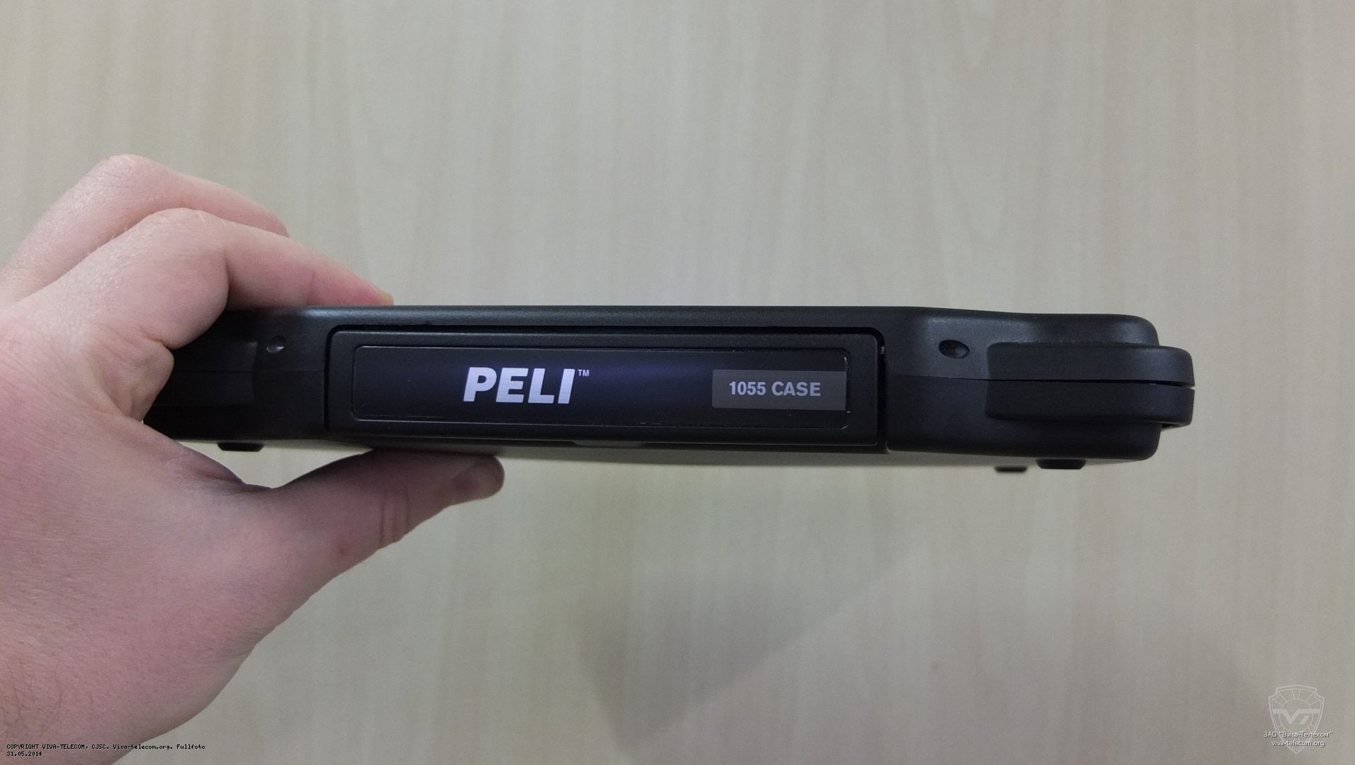 ������������ ���� Pelican 1055