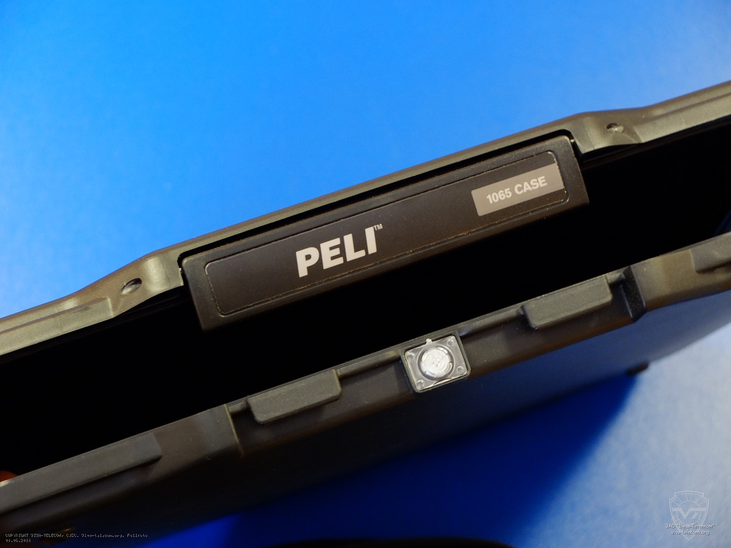 ������ � �������� ����� Pelican 1065