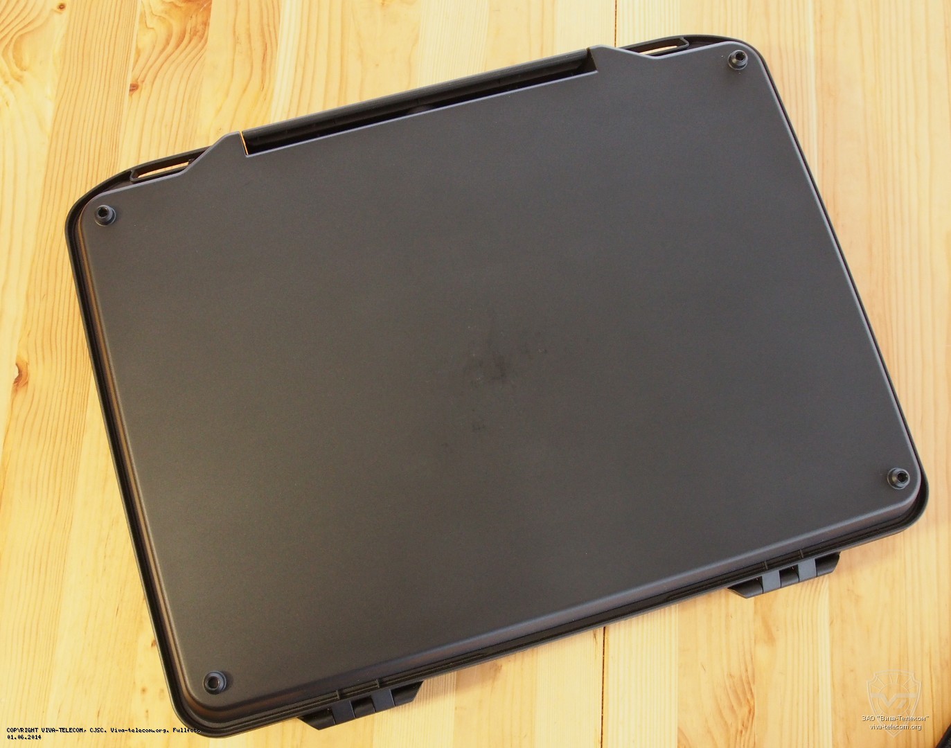 ��� ����������� ����� Pelican 1095