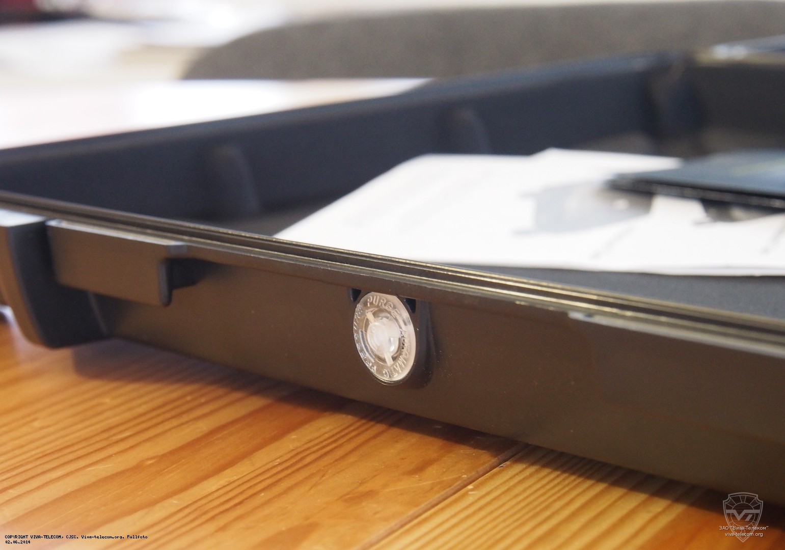 ������ ������������ �������� ����� Pelican 1095