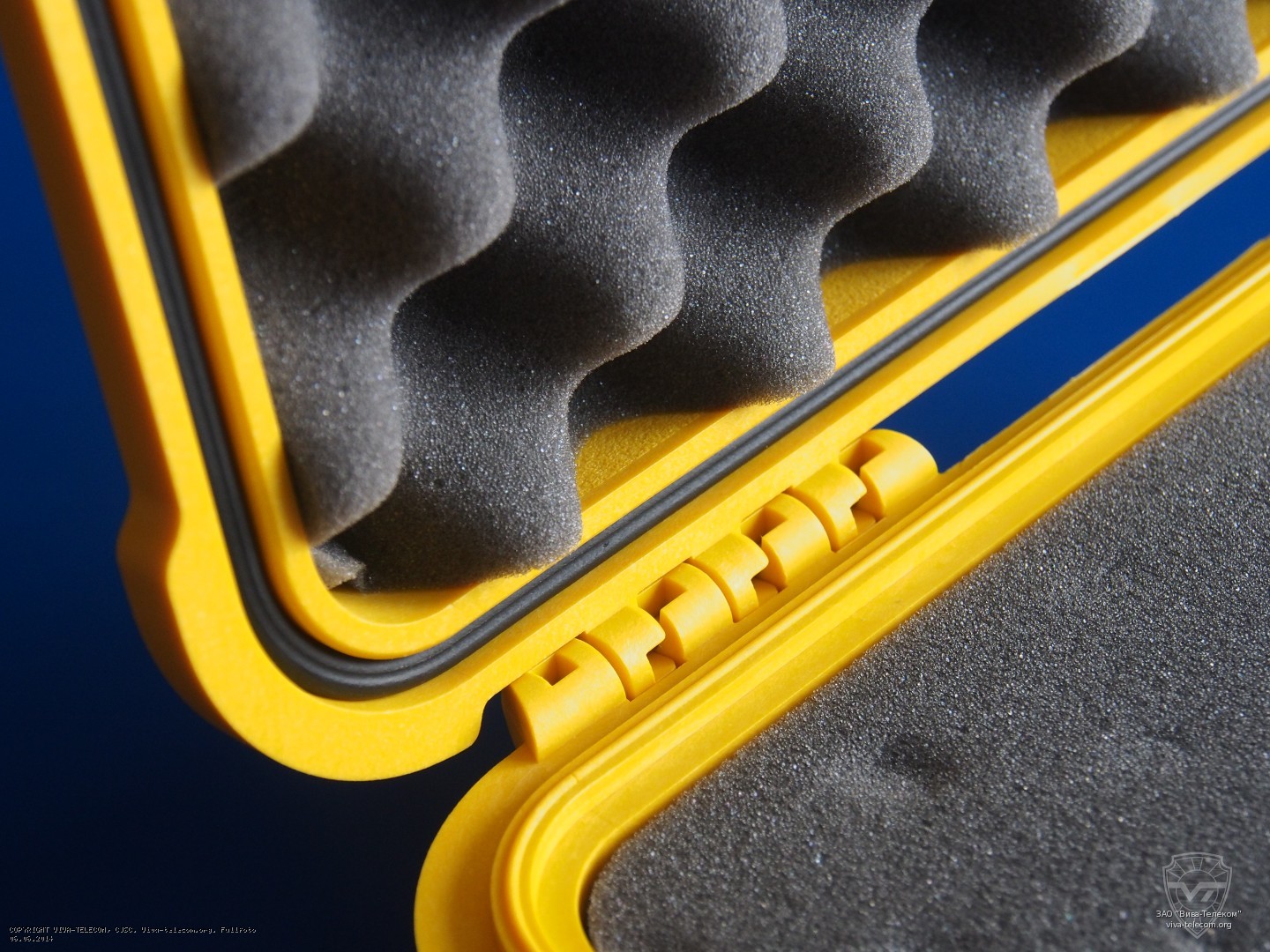 Петли крышки кейса Пеликан 1400. Pelican 1400 Петли крышки кейса Пеликан 1400