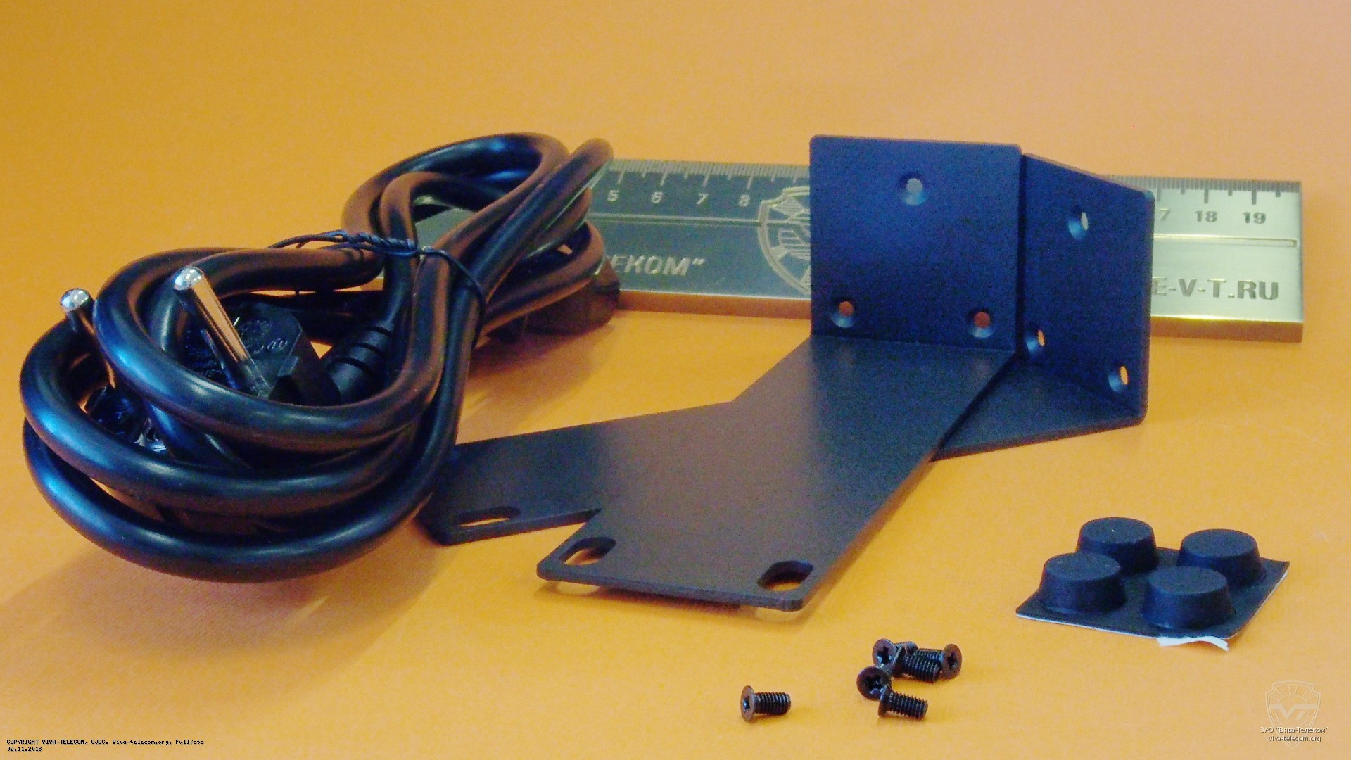 ������ �������, �������� ��� ��������� � 19' ������ ��� GSD-804P