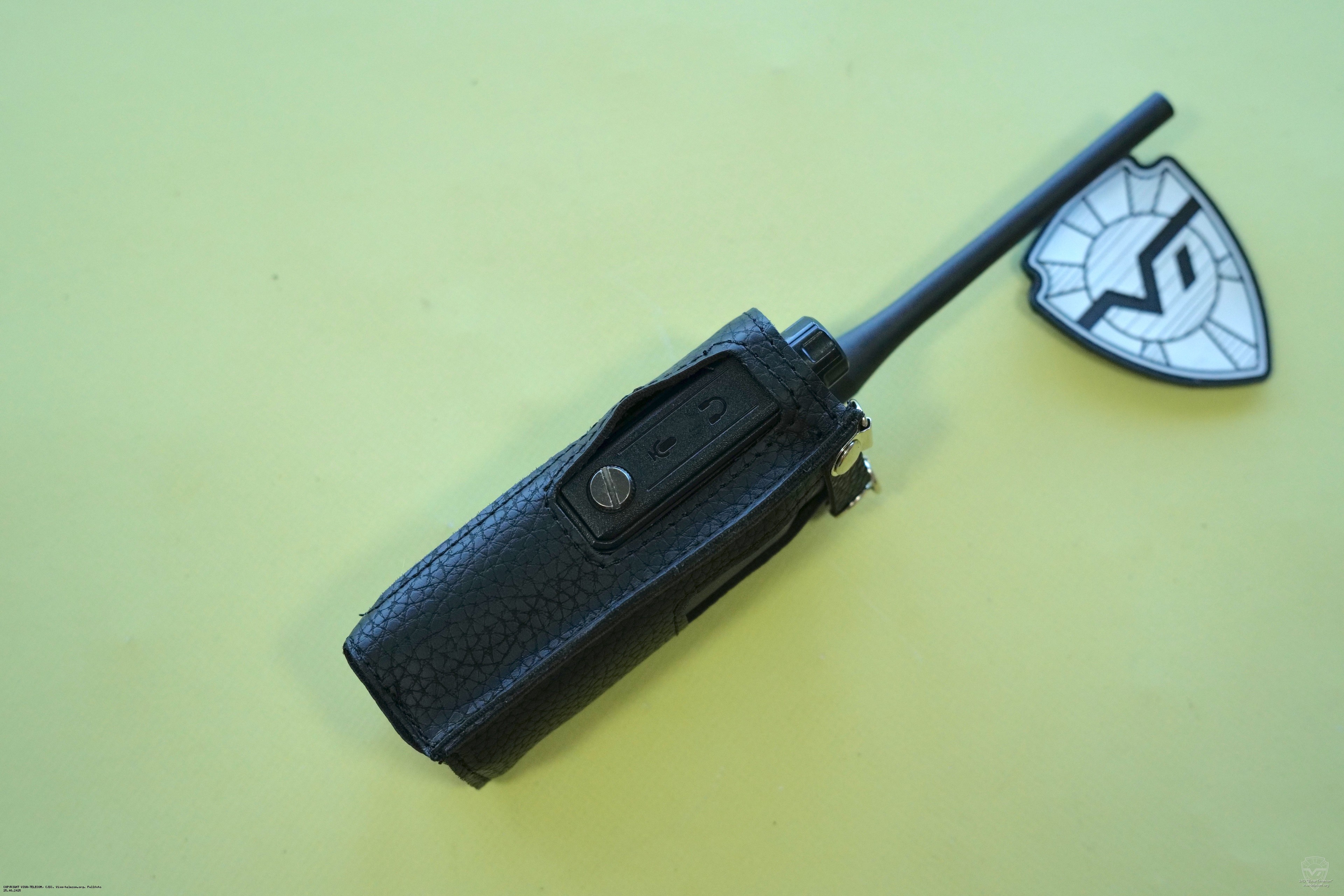 ����� ����� TYT TH-UV99