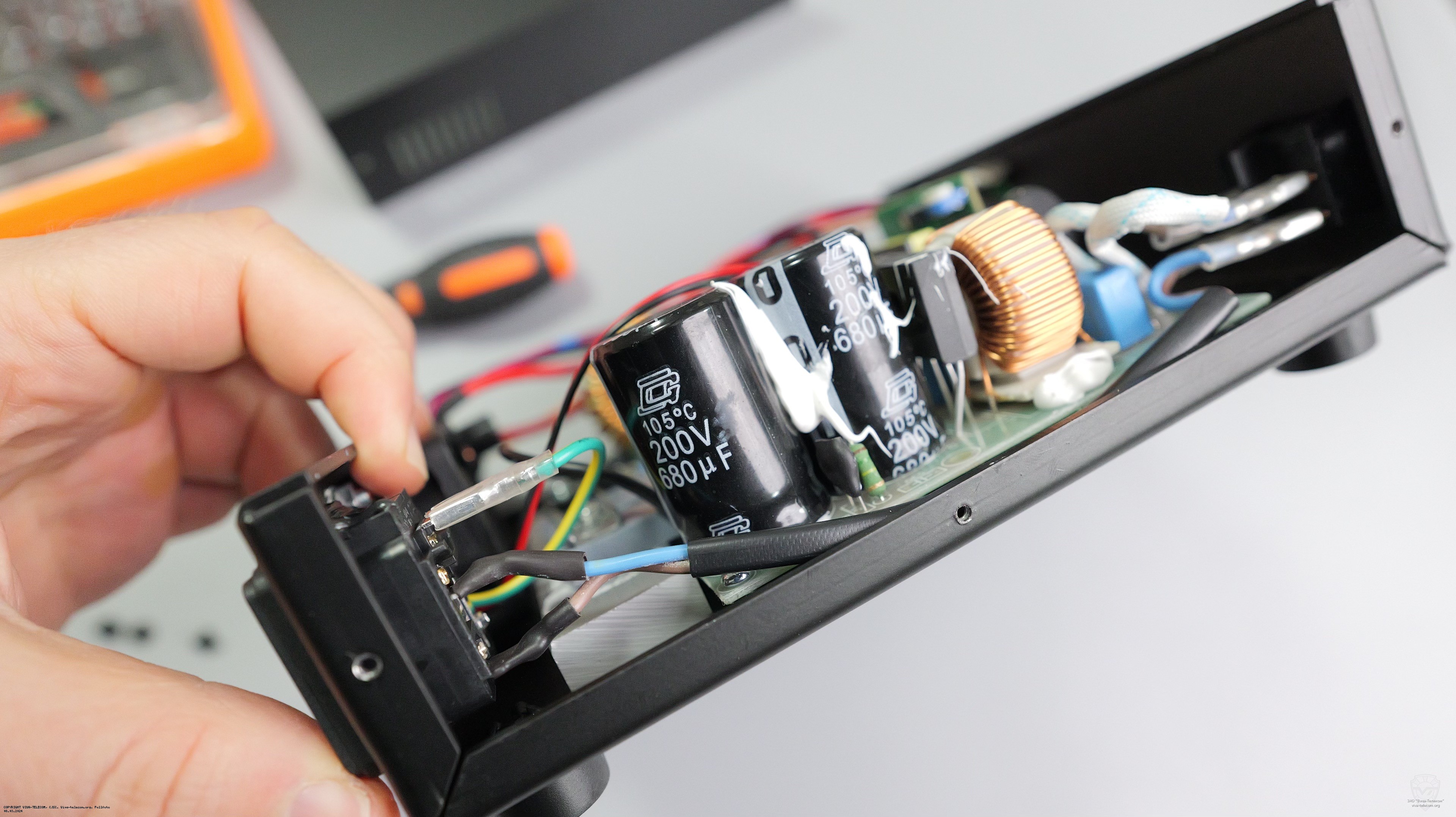 ������� ������������ ����� Racio RS30S