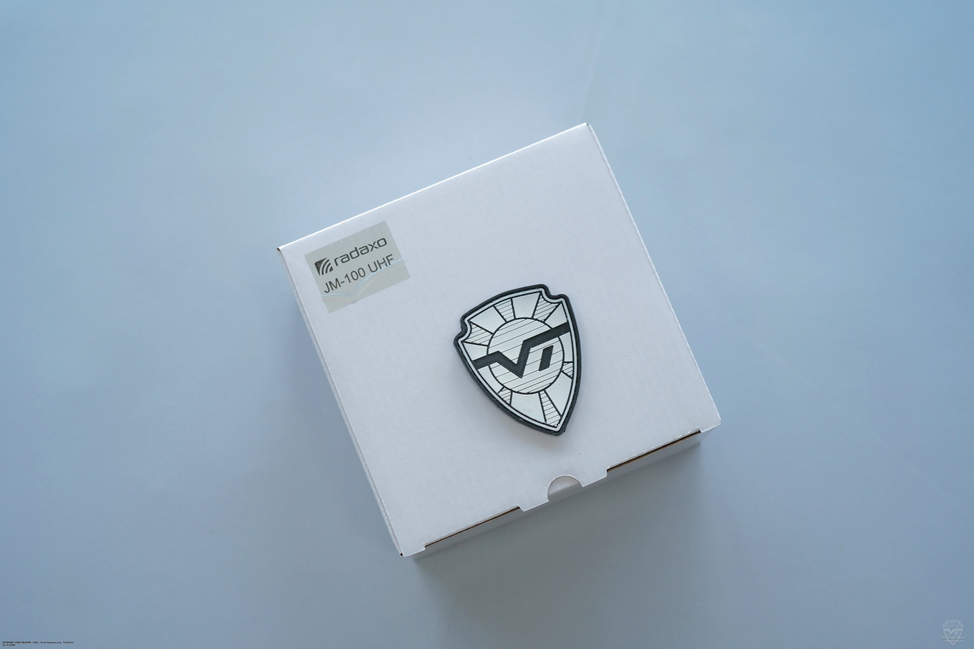 �������� ���������� ��������� Radaxo JM-100UHF