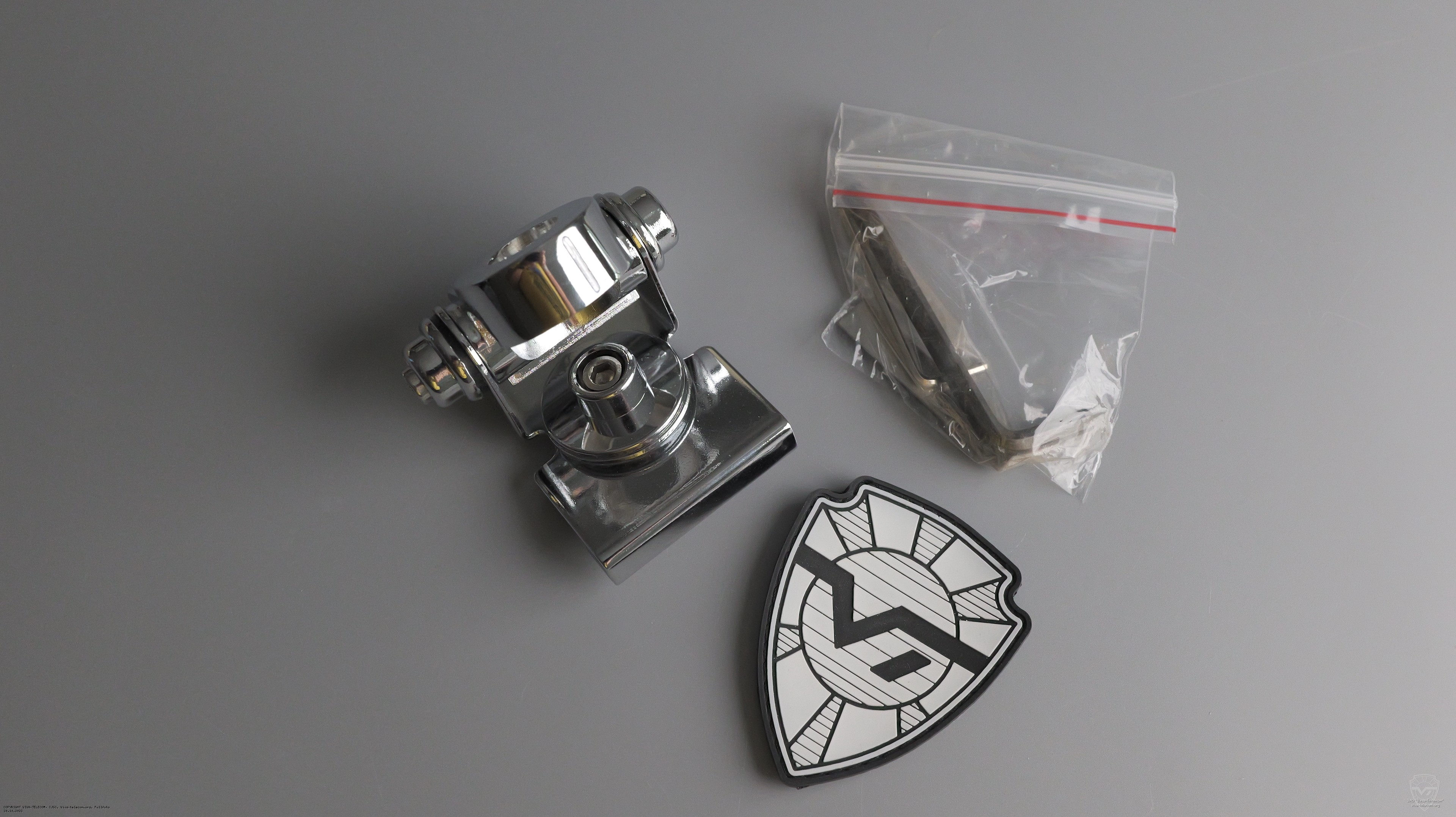 Комплектация крепления Radaxo TA-1UHF. Radaxo TA-1UHF Комплектация крепления Radaxo TA-1UHF