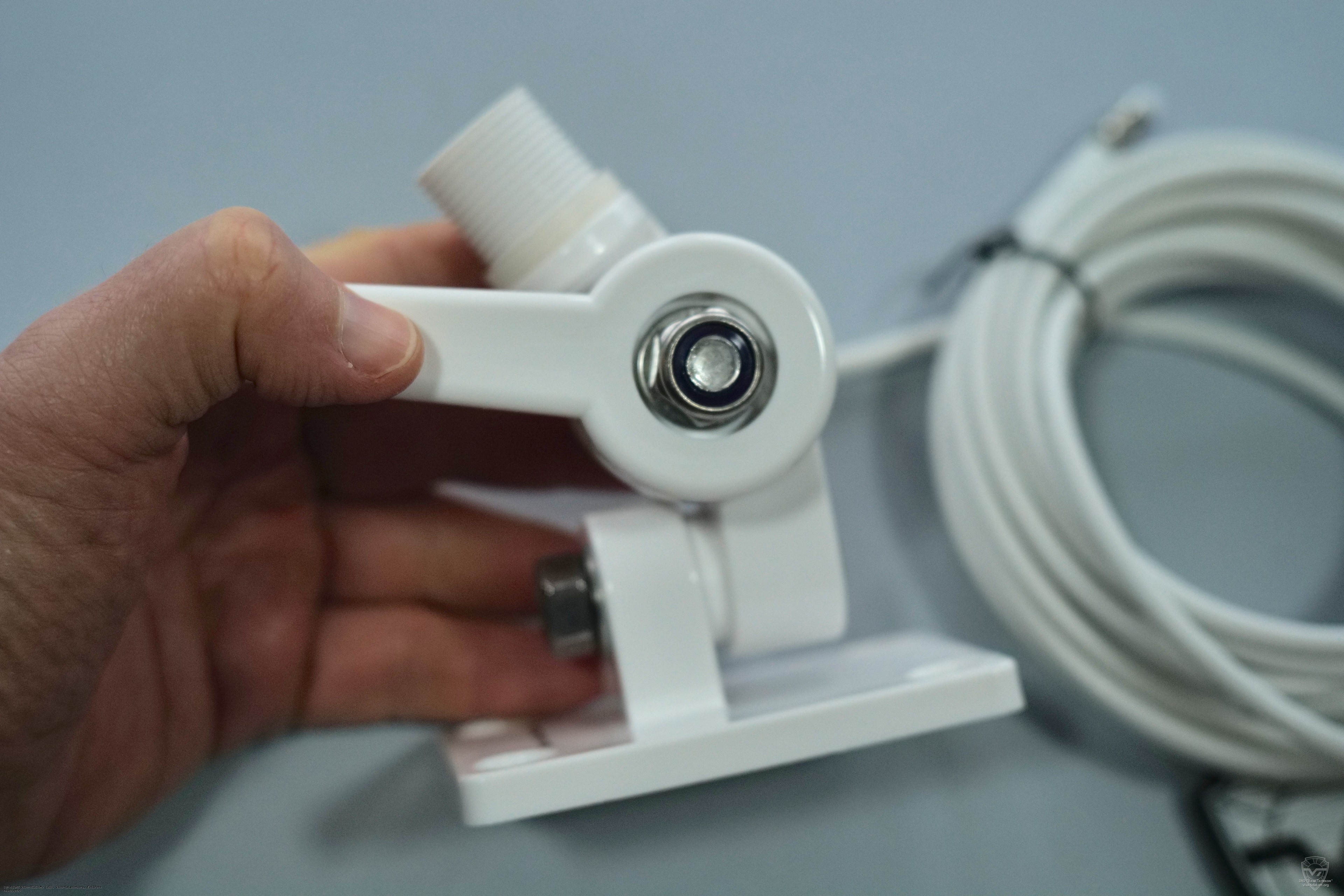 ���������� ��������� ������� Radaxo RM-1 ABS