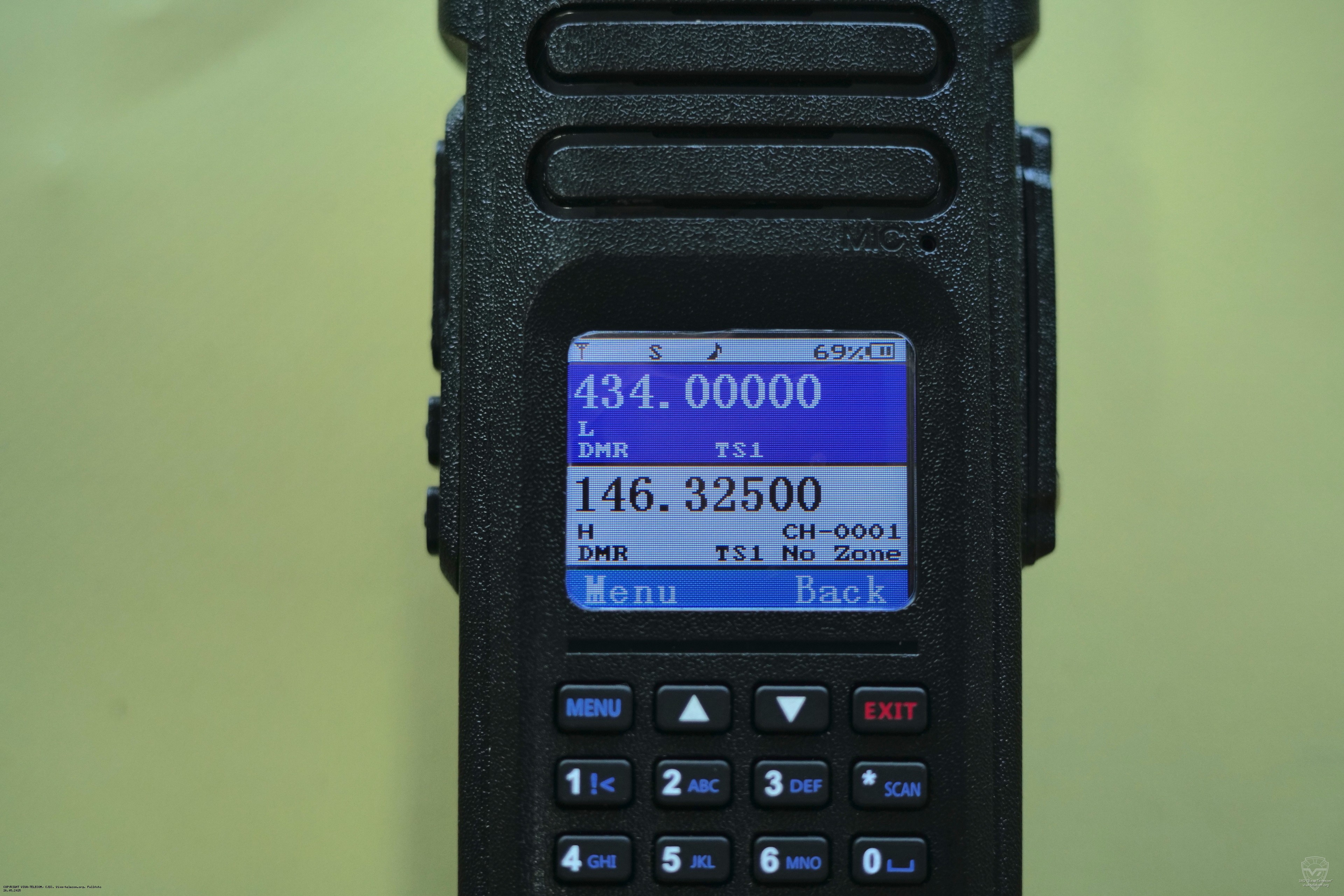 Дисплей радиостанции Ailunce HD1. Ailunce HD1 Дисплей радиостанции Ailunce HD1